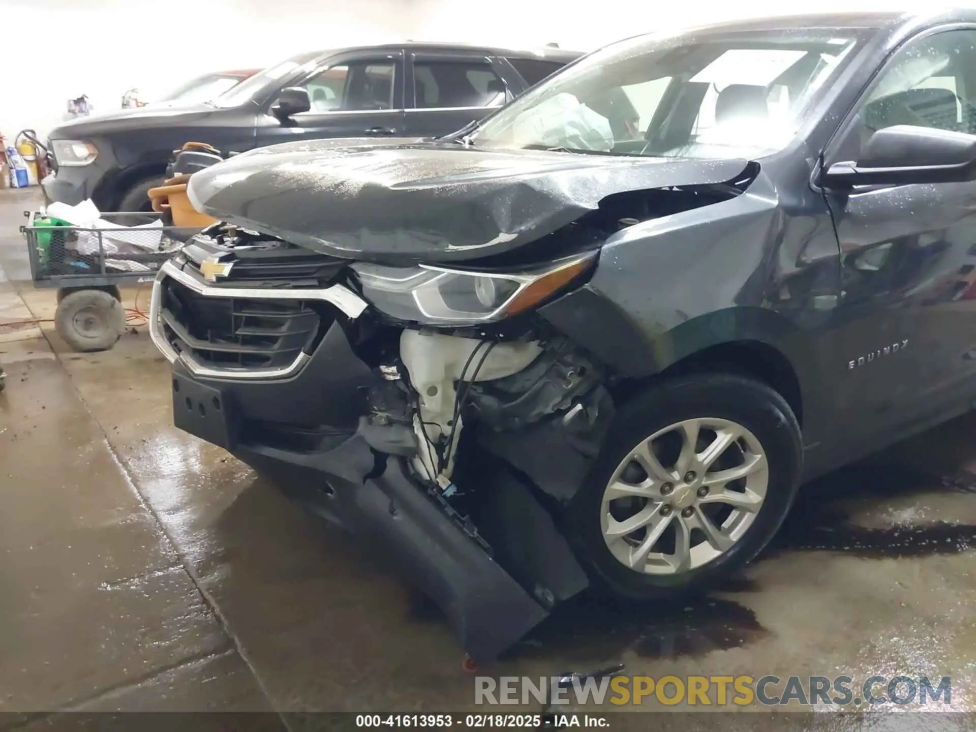 6 Photograph of a damaged car 2GNAXHEVXL6245796 CHEVROLET EQUINOX 2020