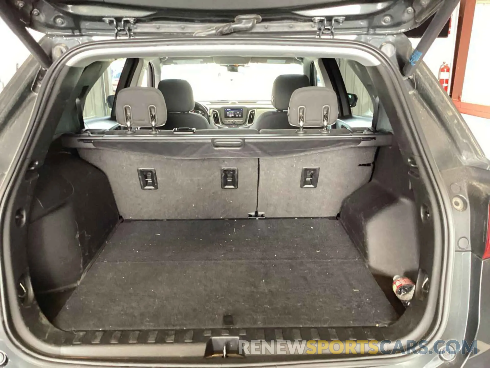 3 Фотография поврежденного автомобиля 2GNAXJEV0L6231459 CHEVROLET EQUINOX 2020