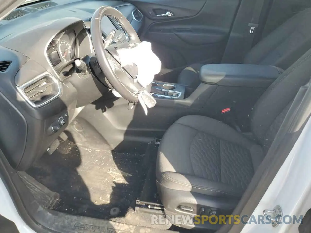 7 Фотография поврежденного автомобиля 2GNAXJEV1L6123710 CHEVROLET EQUINOX 2020