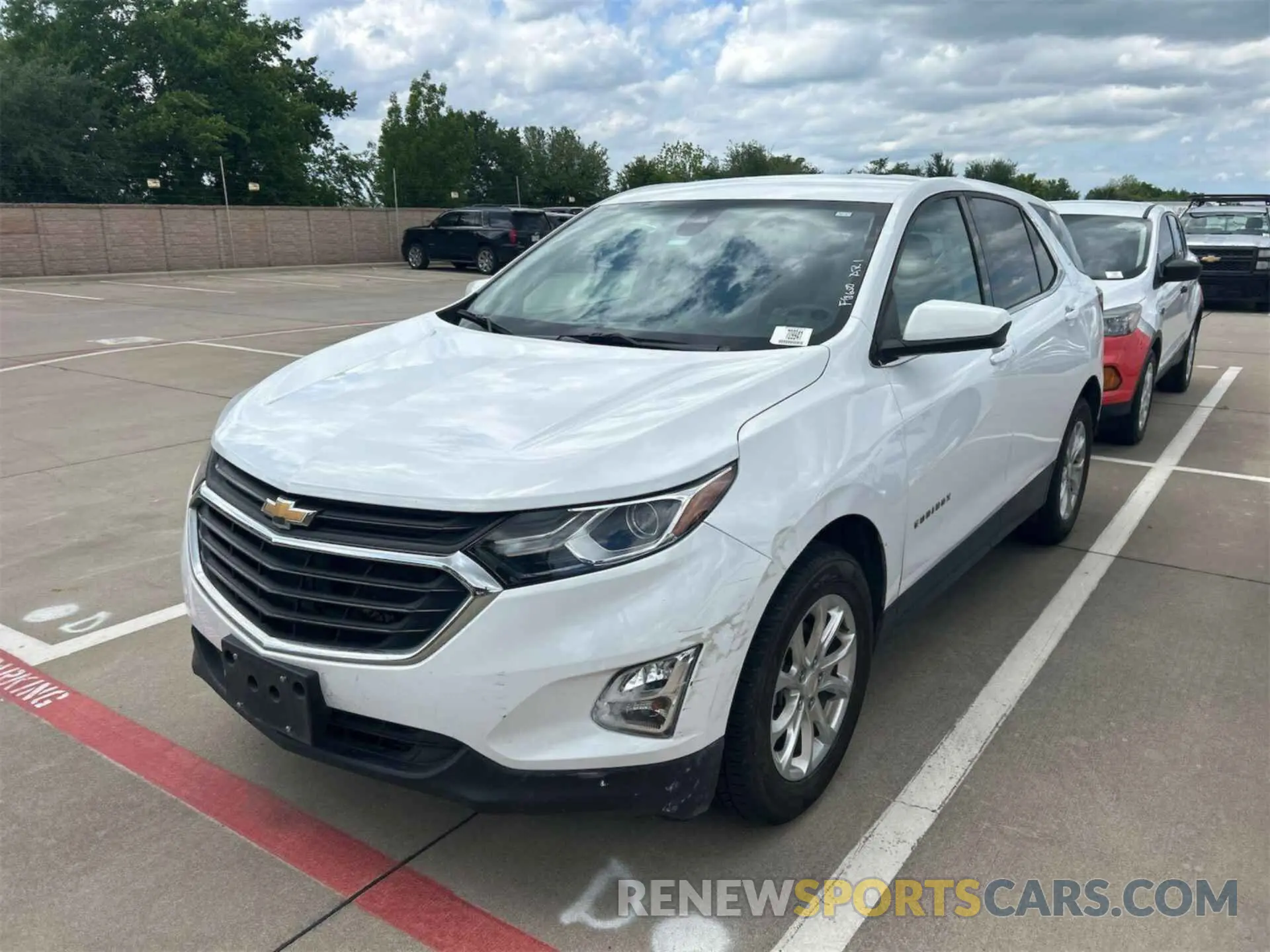 1 Photograph of a damaged car 2GNAXJEV1L6235830 CHEVROLET EQUINOX 2020