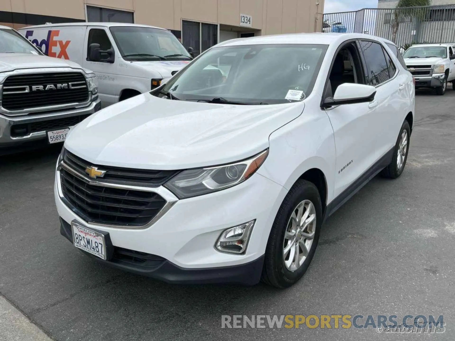 1 Фотография поврежденного автомобиля 2GNAXJEV2L6240731 CHEVROLET EQUINOX 2020