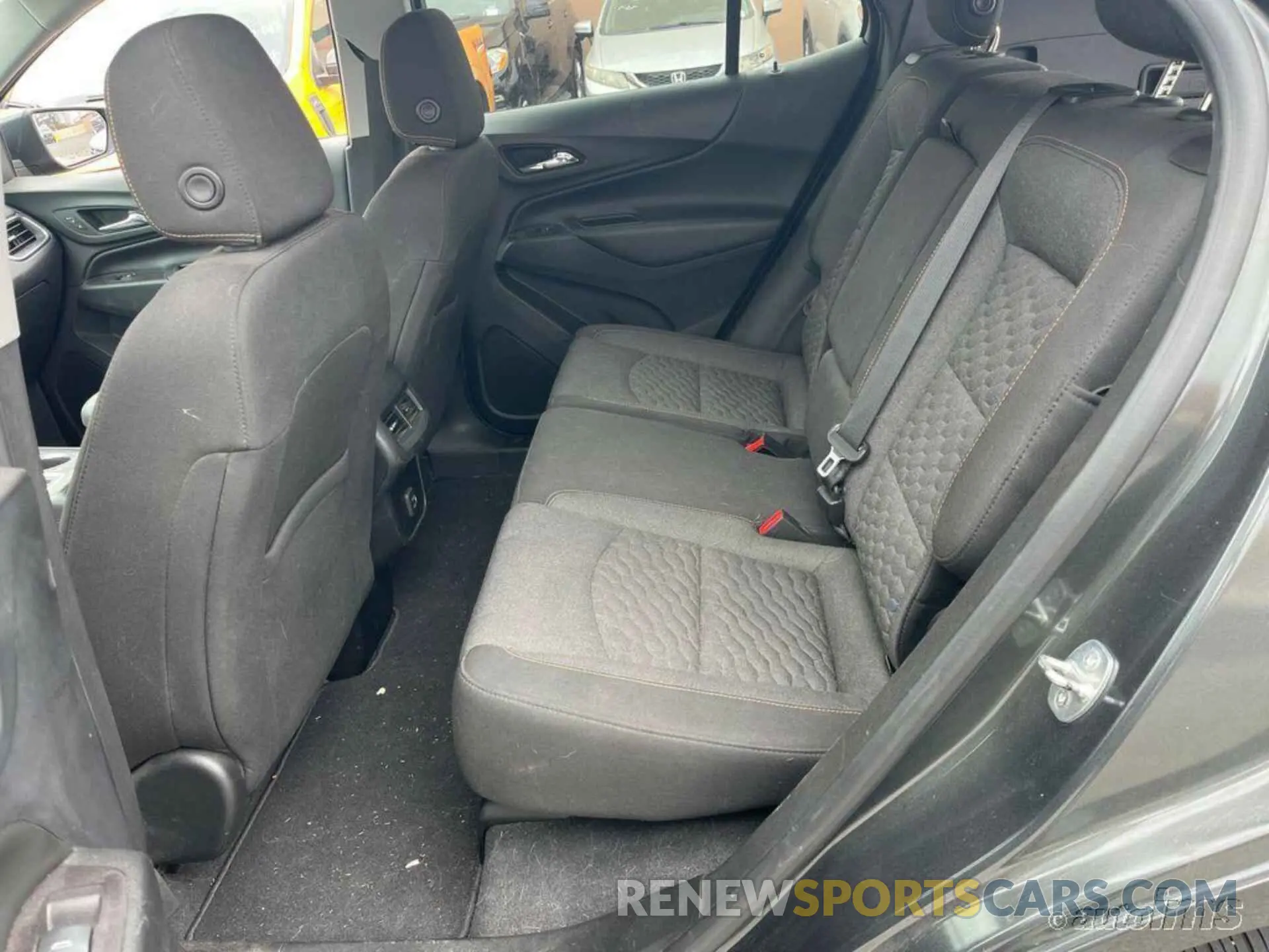 2 Фотография поврежденного автомобиля 2GNAXJEV3L6233397 CHEVROLET EQUINOX 2020