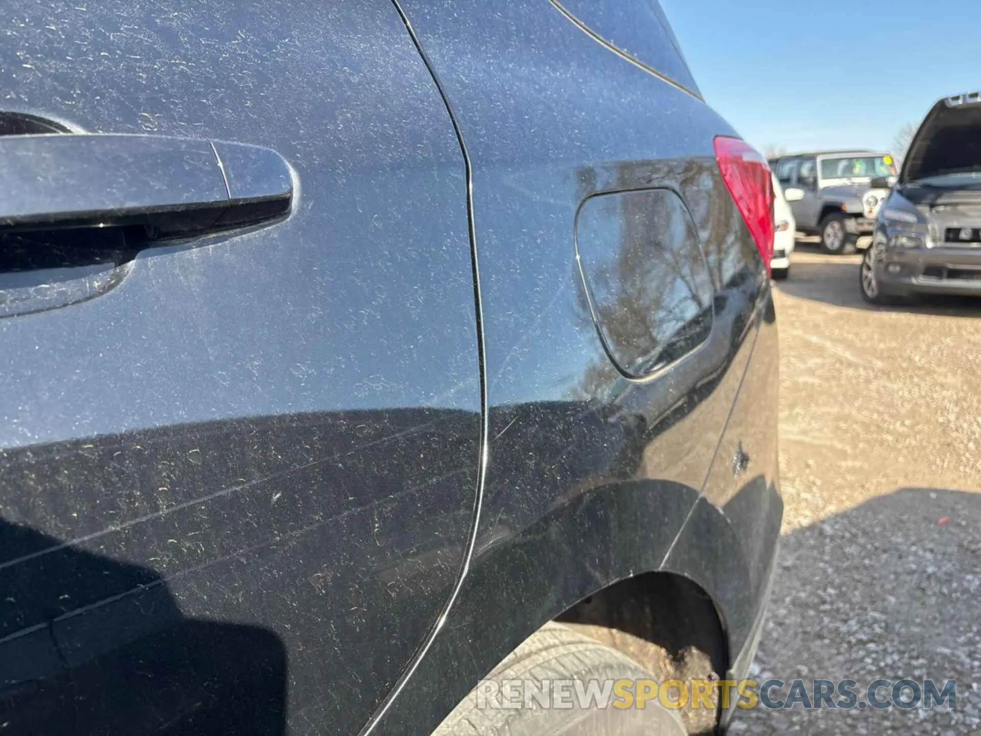 2 Photograph of a damaged car 2GNAXJEV3L6238194 CHEVROLET EQUINOX 2020