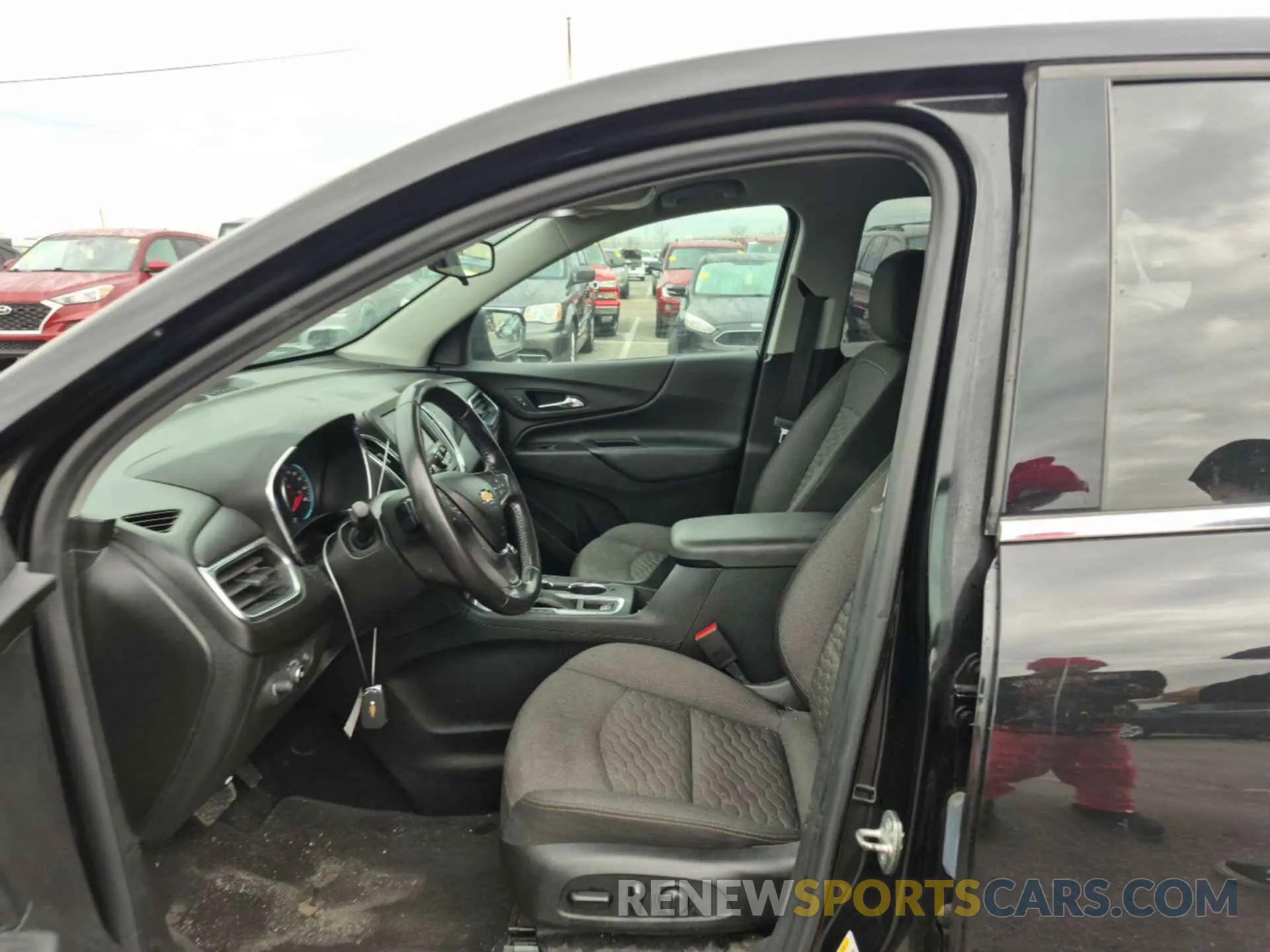 11 Фотография поврежденного автомобиля 2GNAXJEV3L6239149 CHEVROLET EQUINOX 2020