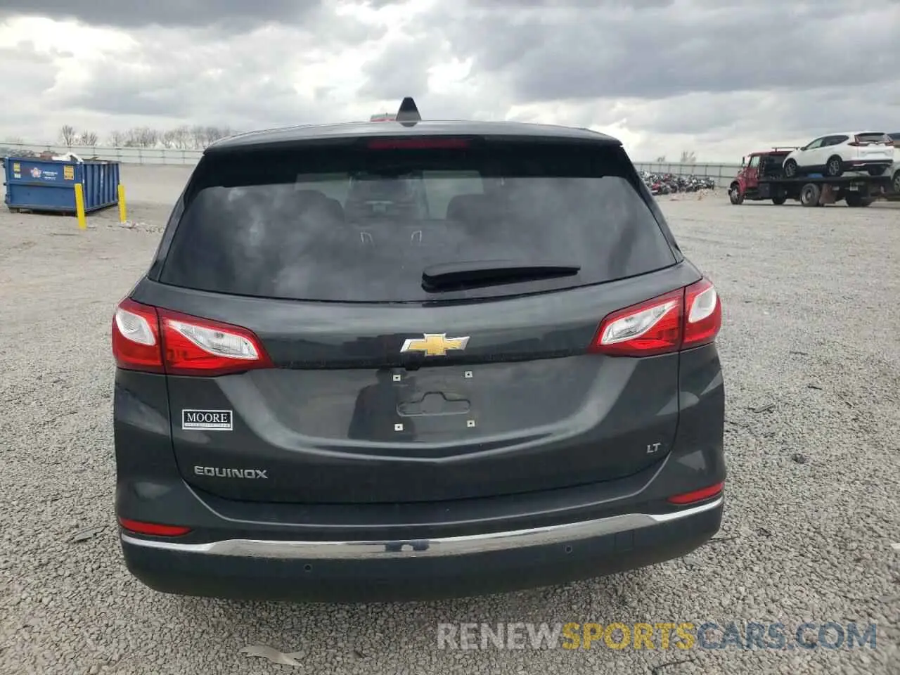 6 Photograph of a damaged car 2GNAXJEV3L6269140 CHEVROLET EQUINOX 2020