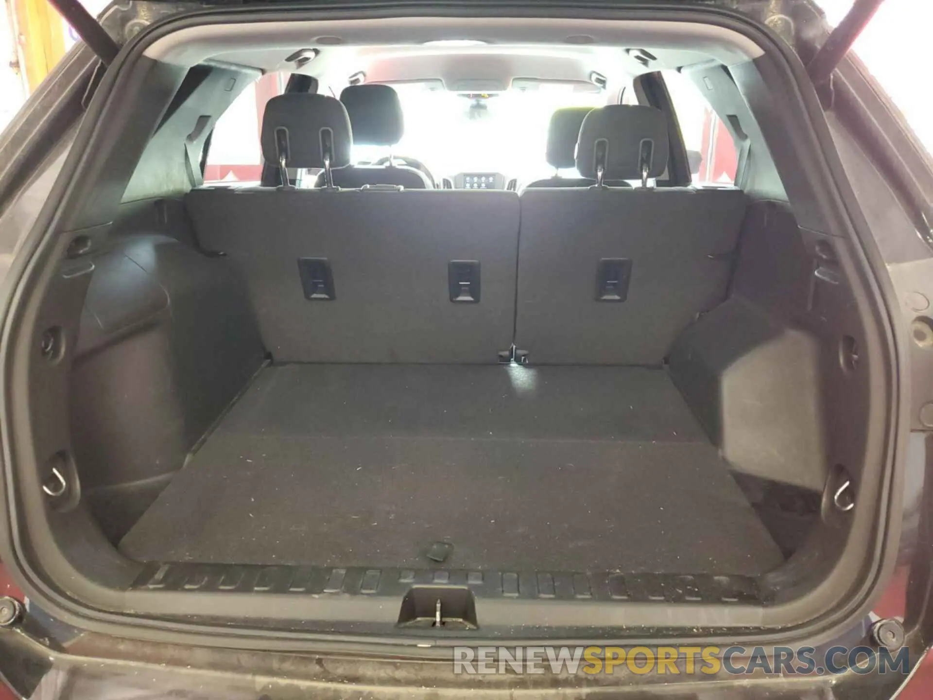 22 Photograph of a damaged car 2GNAXJEV4L6157270 CHEVROLET EQUINOX 2020