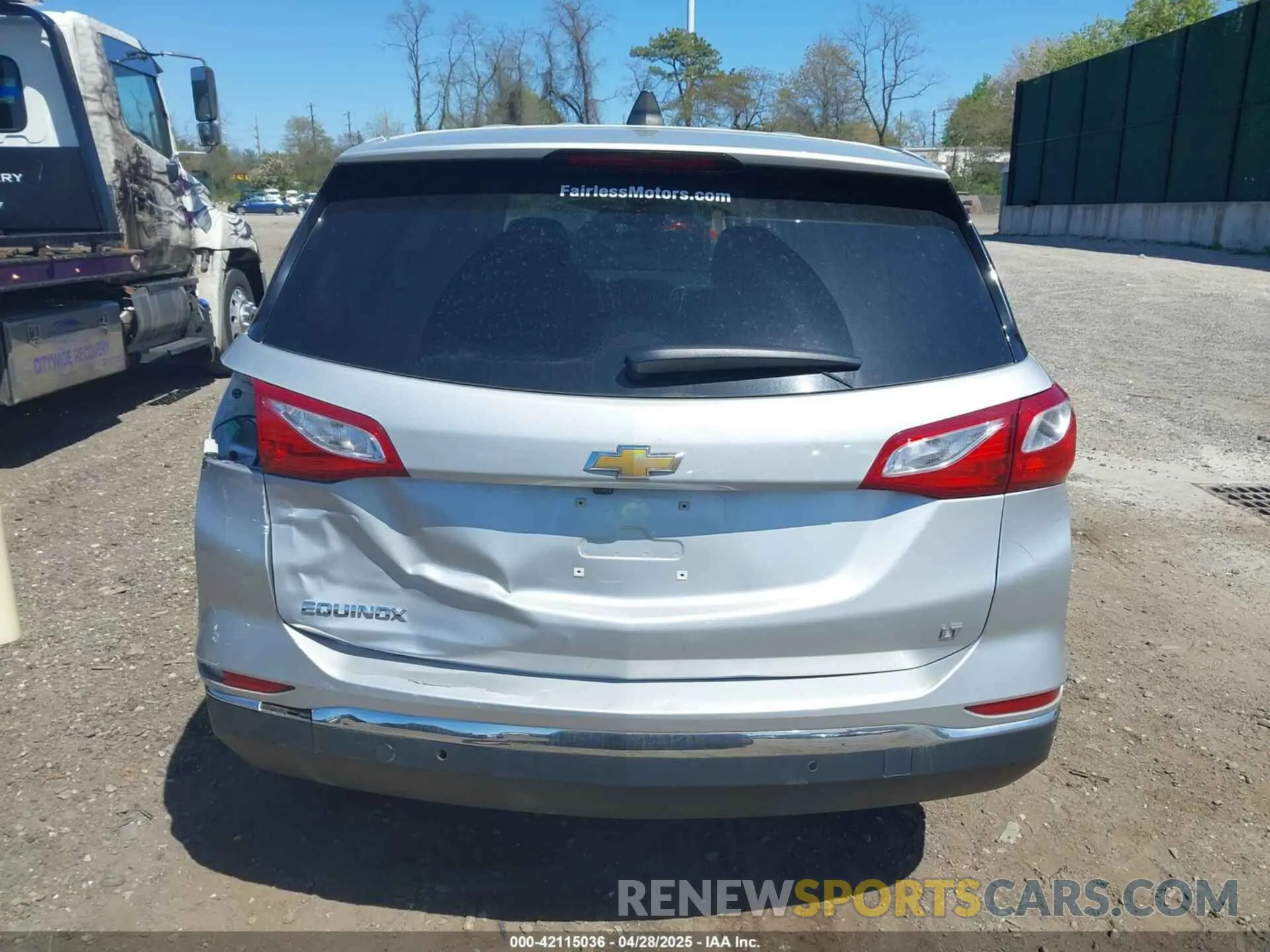 16 Photograph of a damaged car 2GNAXJEV4L6191855 CHEVROLET EQUINOX 2020