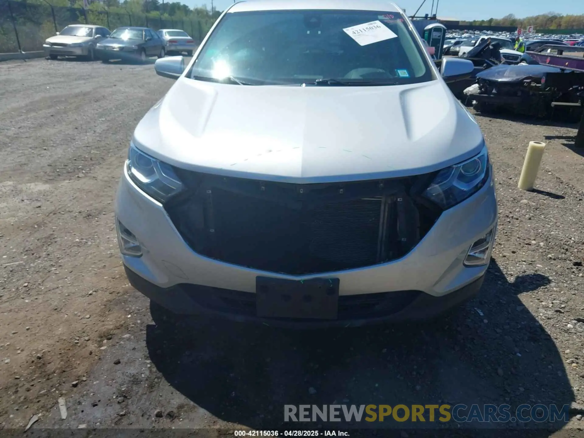 6 Photograph of a damaged car 2GNAXJEV4L6191855 CHEVROLET EQUINOX 2020