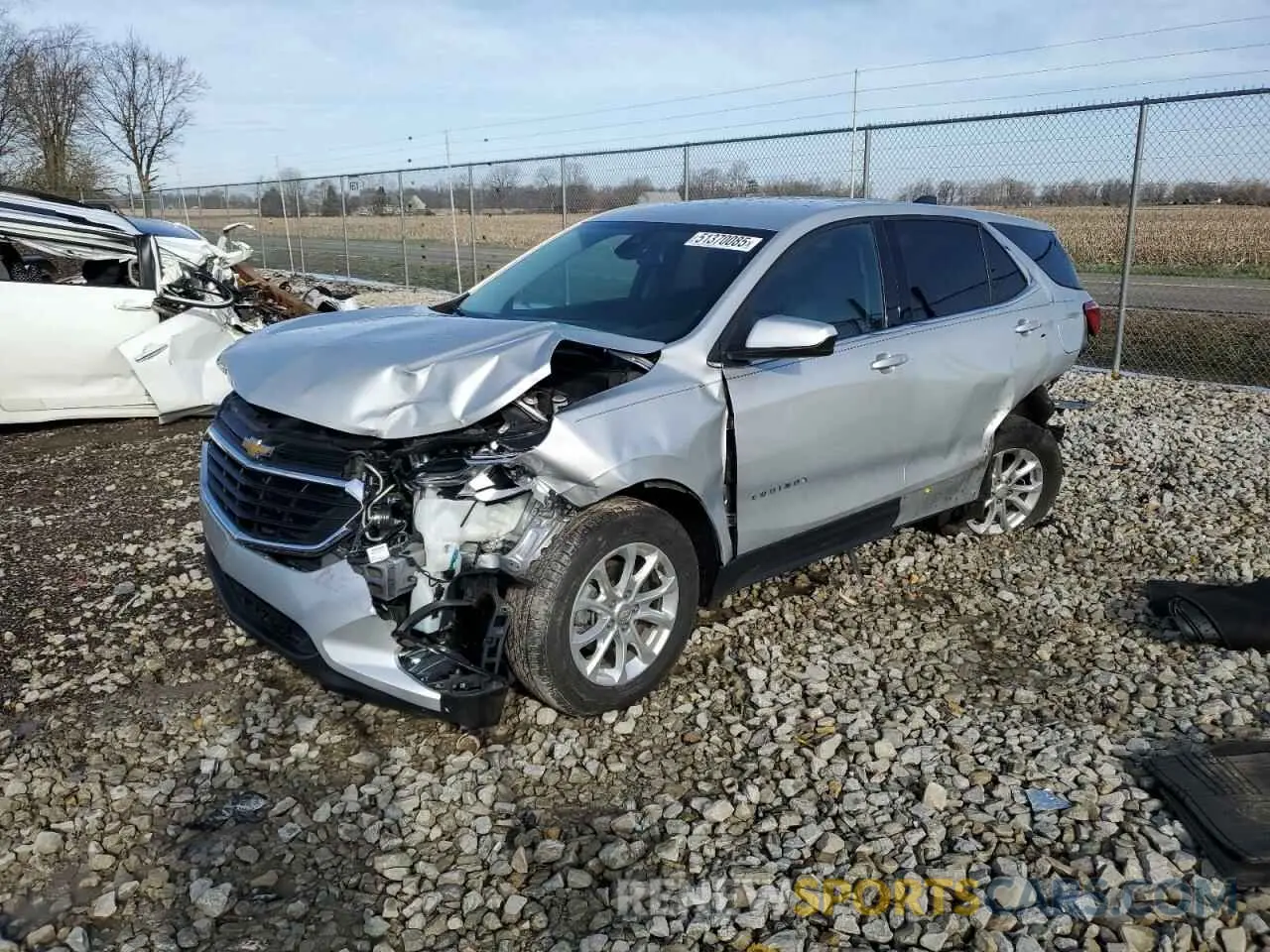 1 Фотография поврежденного автомобиля 2GNAXJEV4L6227589 CHEVROLET EQUINOX 2020