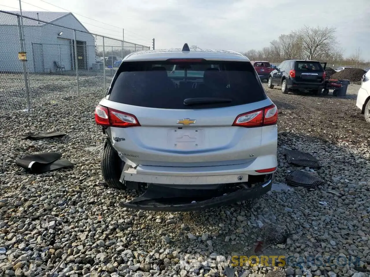 6 Фотография поврежденного автомобиля 2GNAXJEV4L6227589 CHEVROLET EQUINOX 2020
