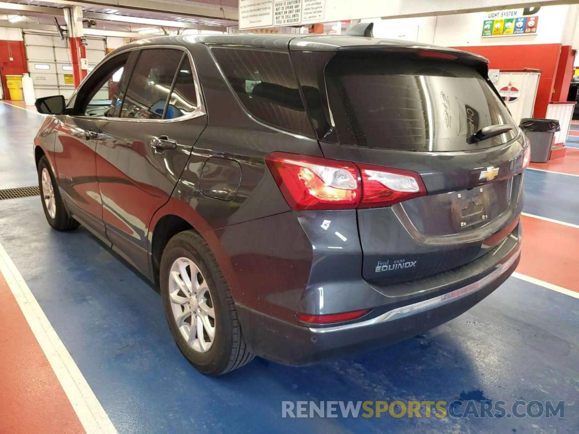 7 Photograph of a damaged car 2GNAXJEV4L6232291 CHEVROLET EQUINOX 2020