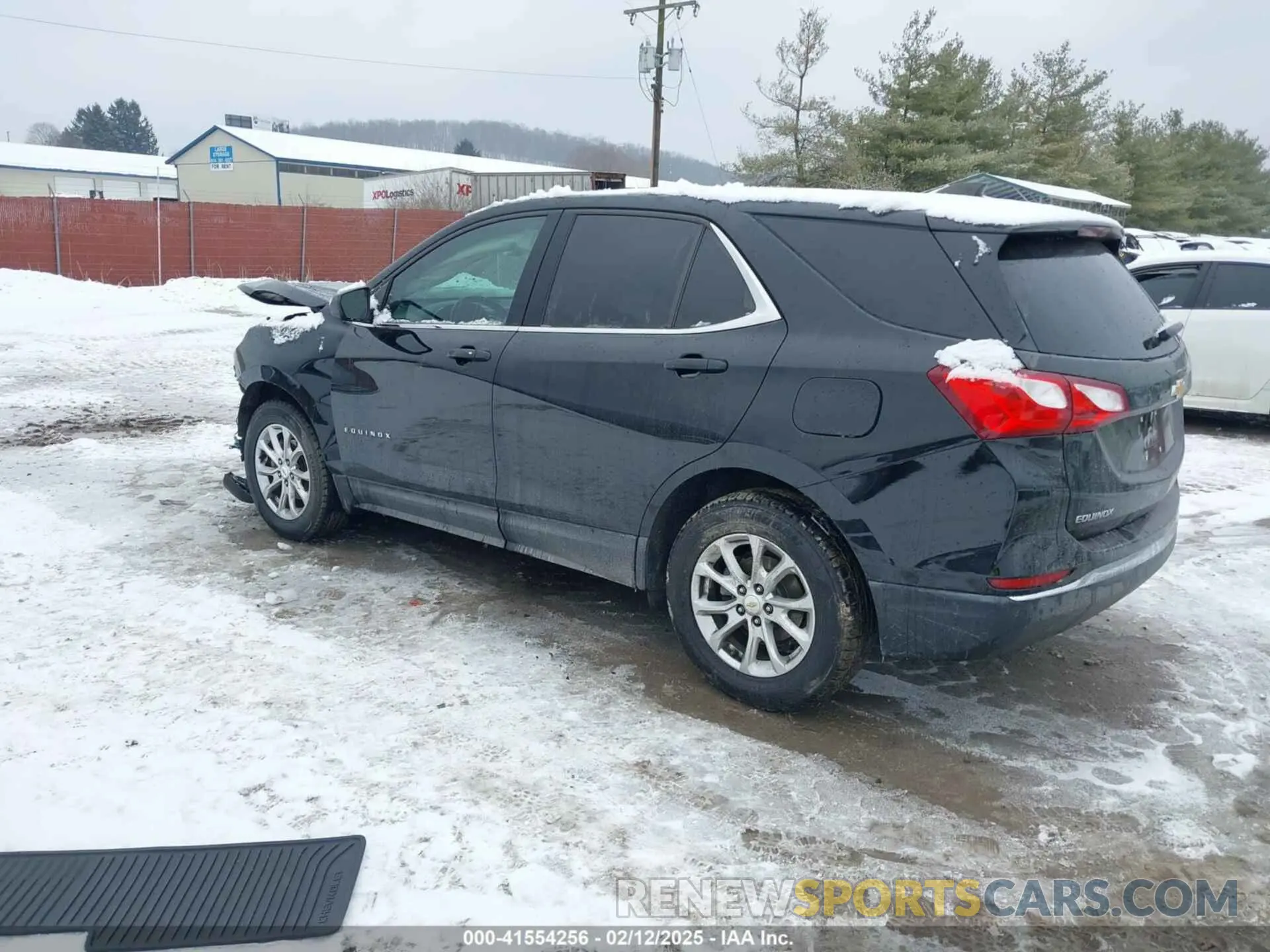 3 Photograph of a damaged car 2GNAXJEV5L6128909 CHEVROLET EQUINOX 2020