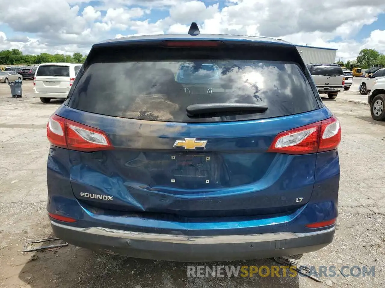 6 Photograph of a damaged car 2GNAXJEV5L6197132 CHEVROLET EQUINOX 2020