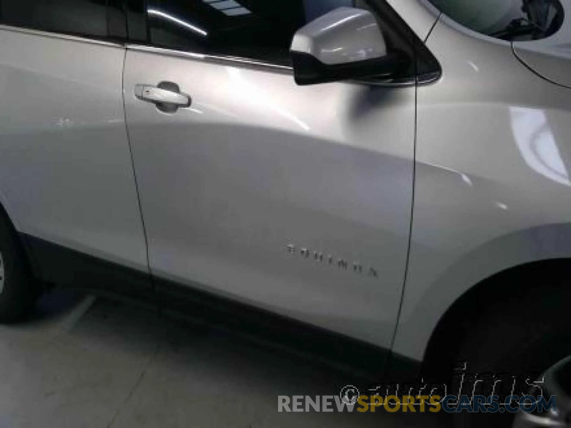 2 Фотография поврежденного автомобиля 2GNAXJEV5L6229965 CHEVROLET EQUINOX 2020