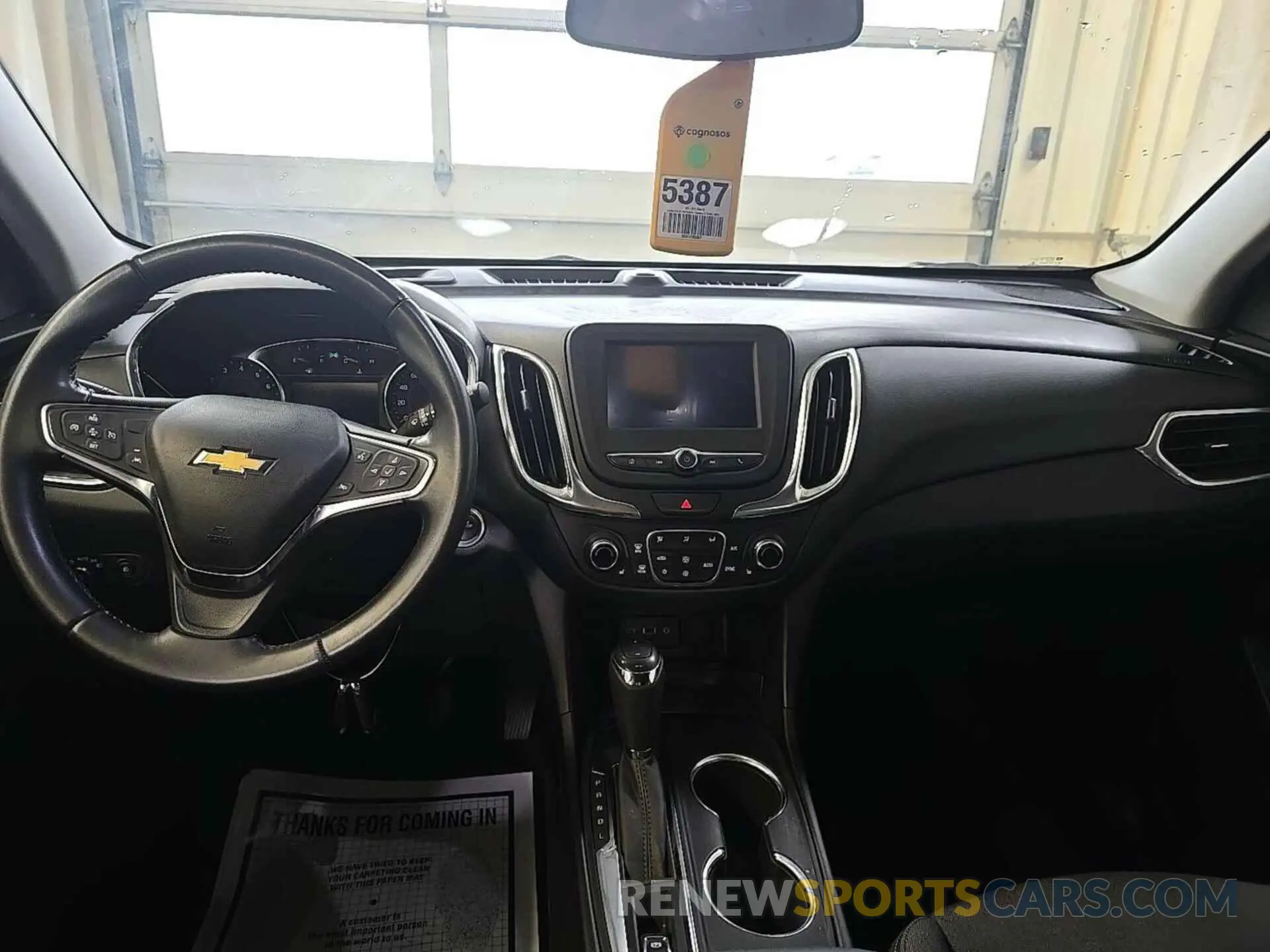 1 Photograph of a damaged car 2GNAXJEV5L6232932 CHEVROLET EQUINOX 2020