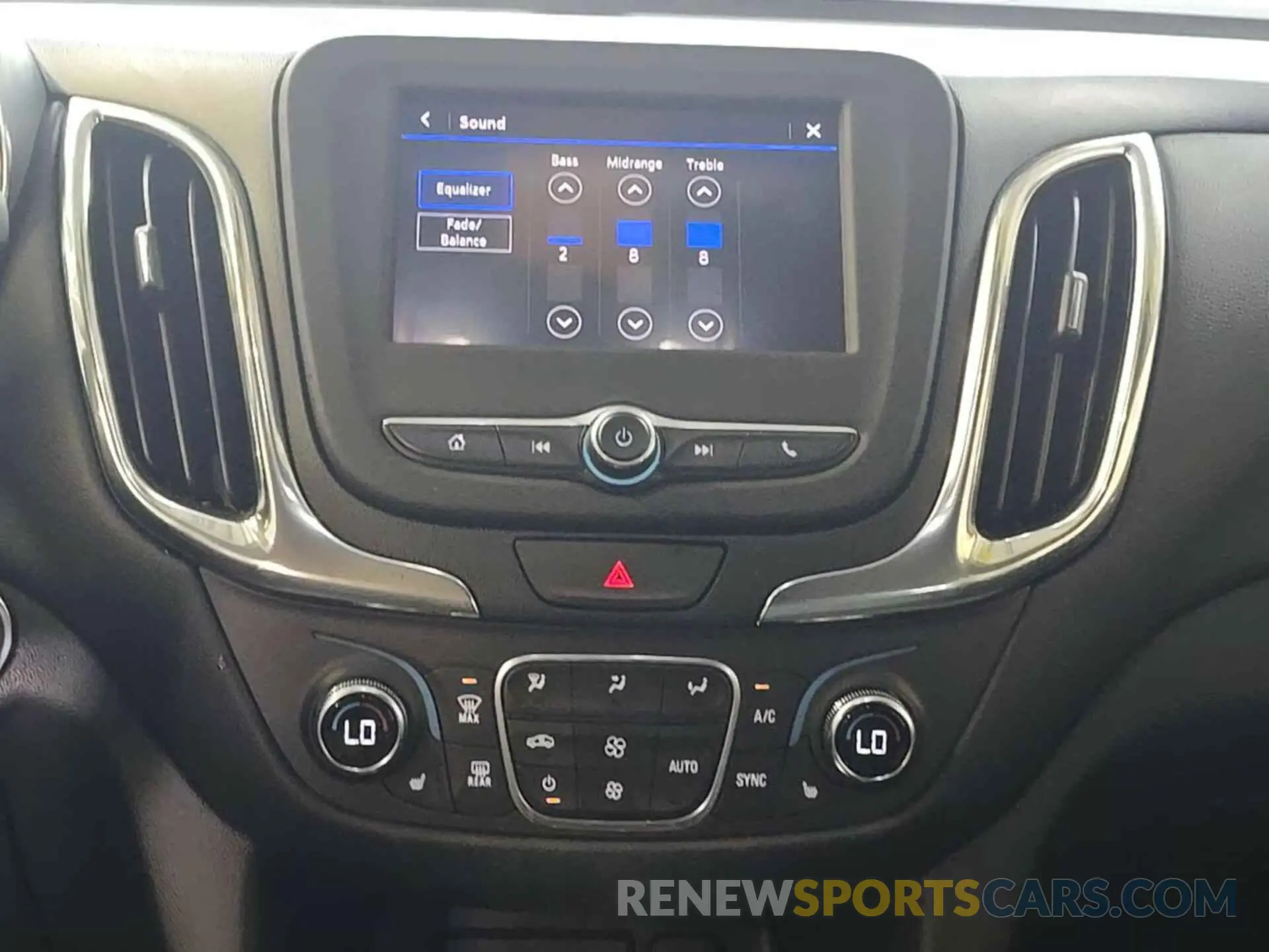 25 Photograph of a damaged car 2GNAXJEV5L6232932 CHEVROLET EQUINOX 2020