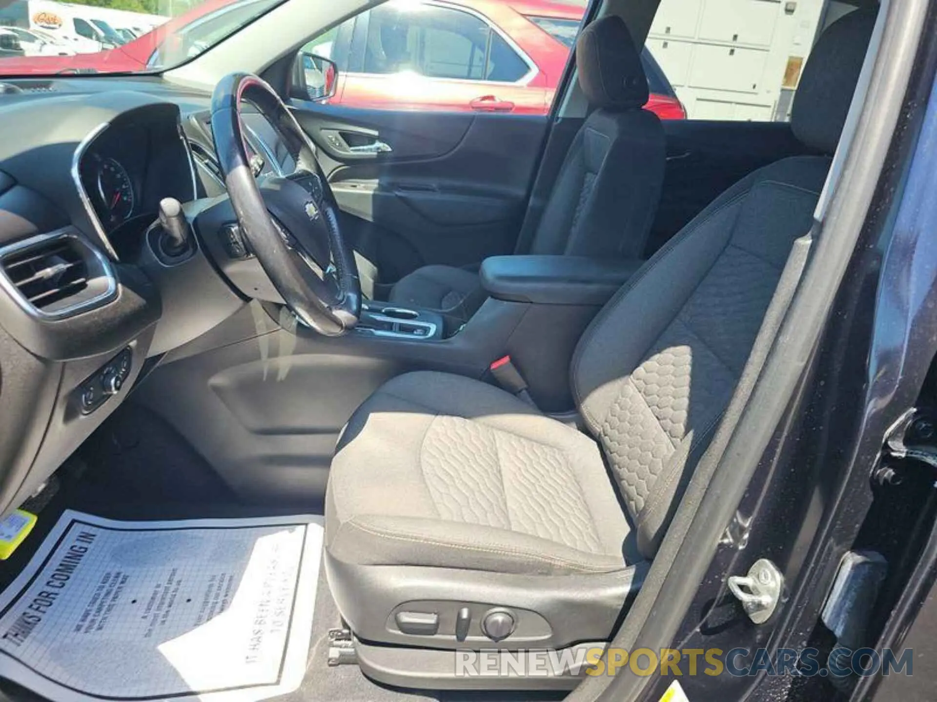 16 Photograph of a damaged car 2GNAXJEV5L6233448 CHEVROLET EQUINOX 2020