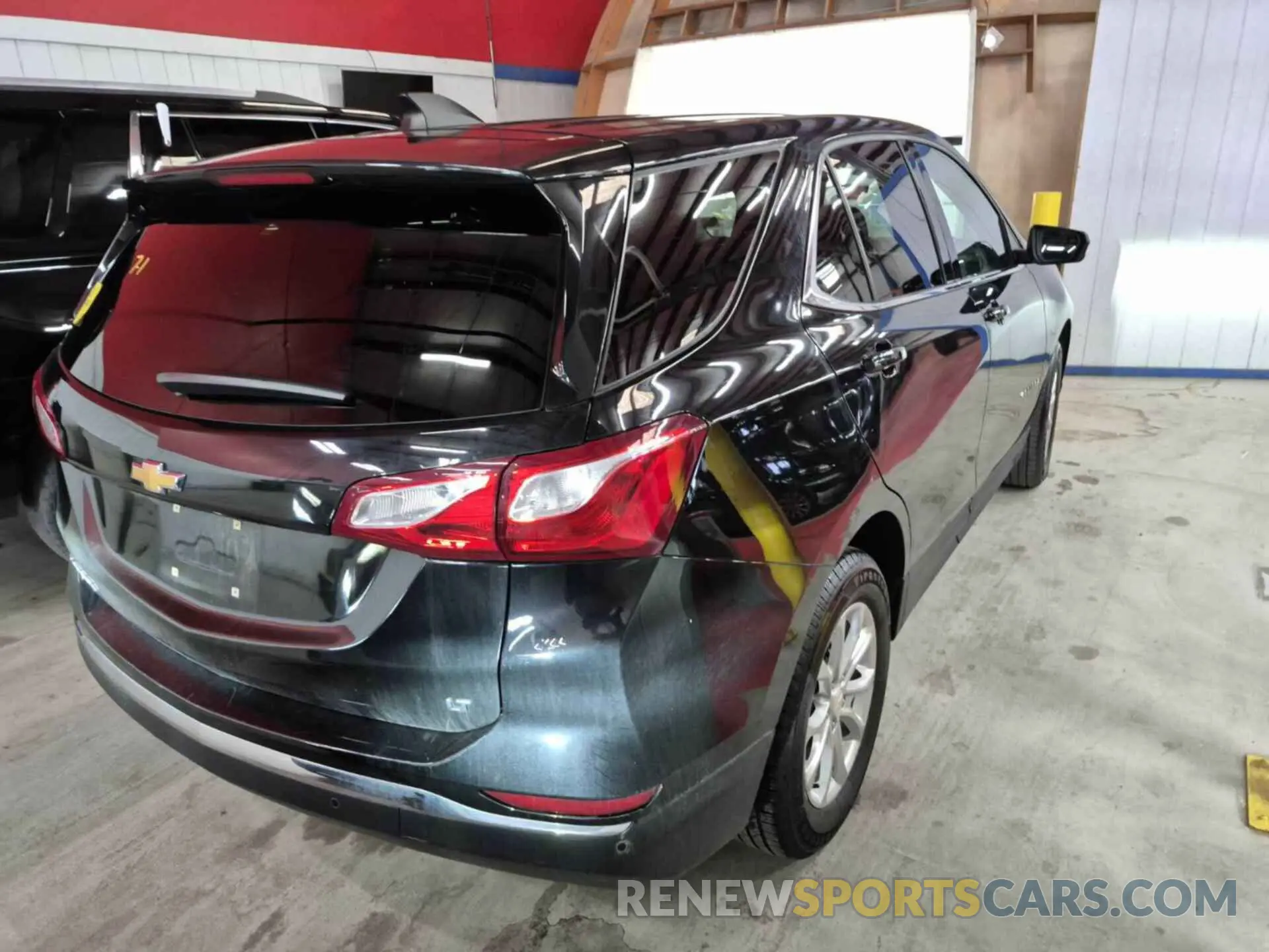 17 Фотография поврежденного автомобиля 2GNAXJEV5L6238925 CHEVROLET EQUINOX 2020