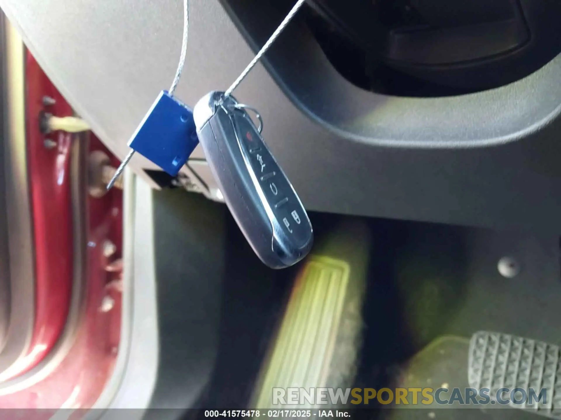 11 Photograph of a damaged car 2GNAXJEV5L6277191 CHEVROLET EQUINOX 2020