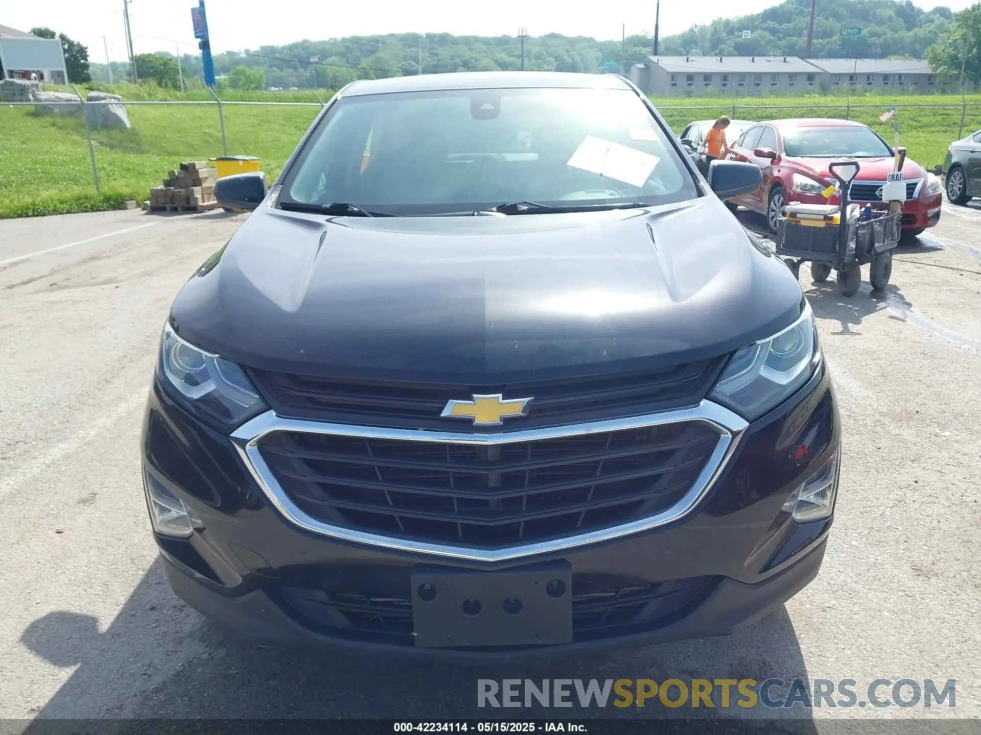 12 Photograph of a damaged car 2GNAXJEV6L6169601 CHEVROLET EQUINOX 2020
