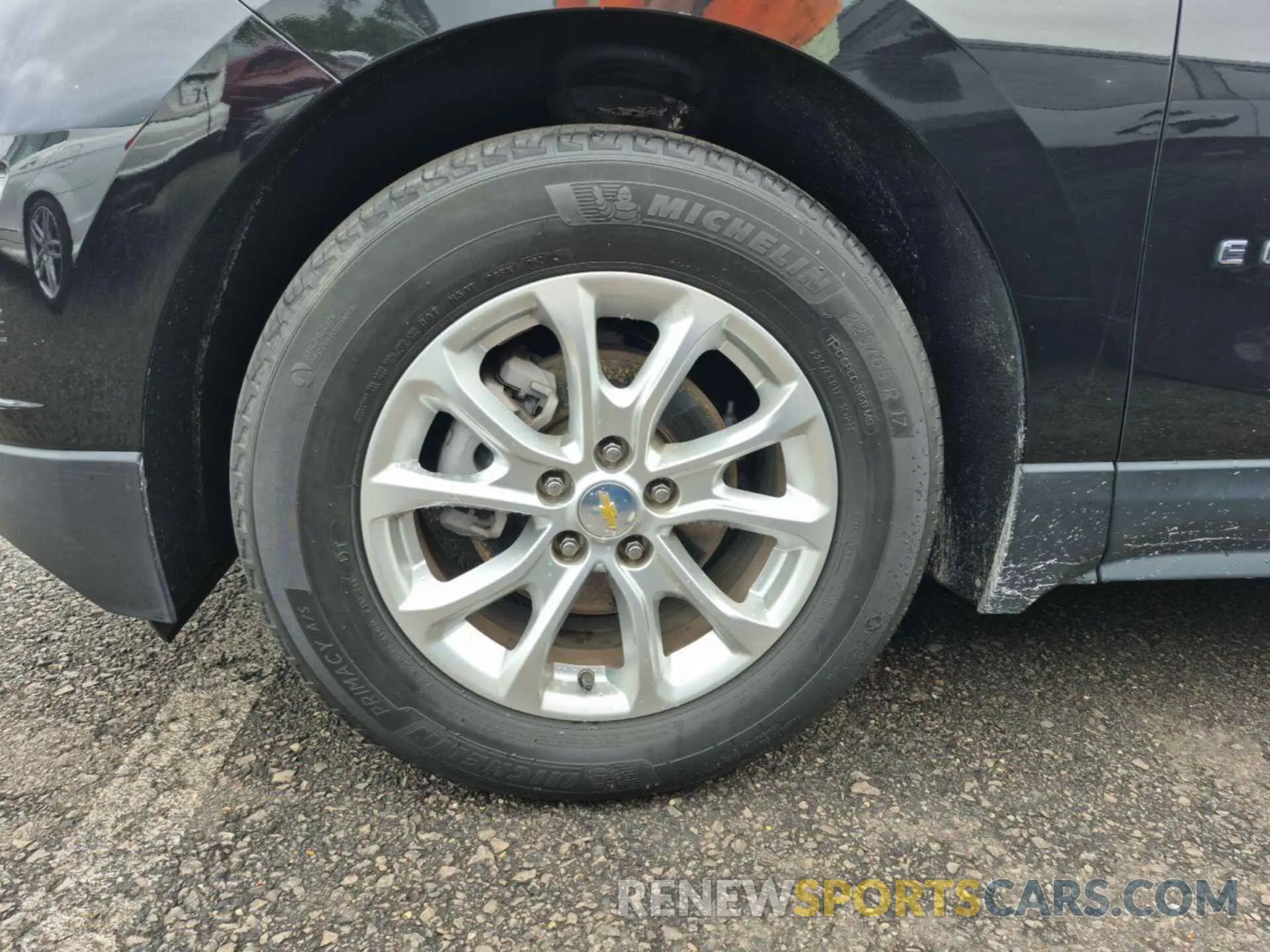 28 Photograph of a damaged car 2GNAXJEV6L6232146 CHEVROLET EQUINOX 2020
