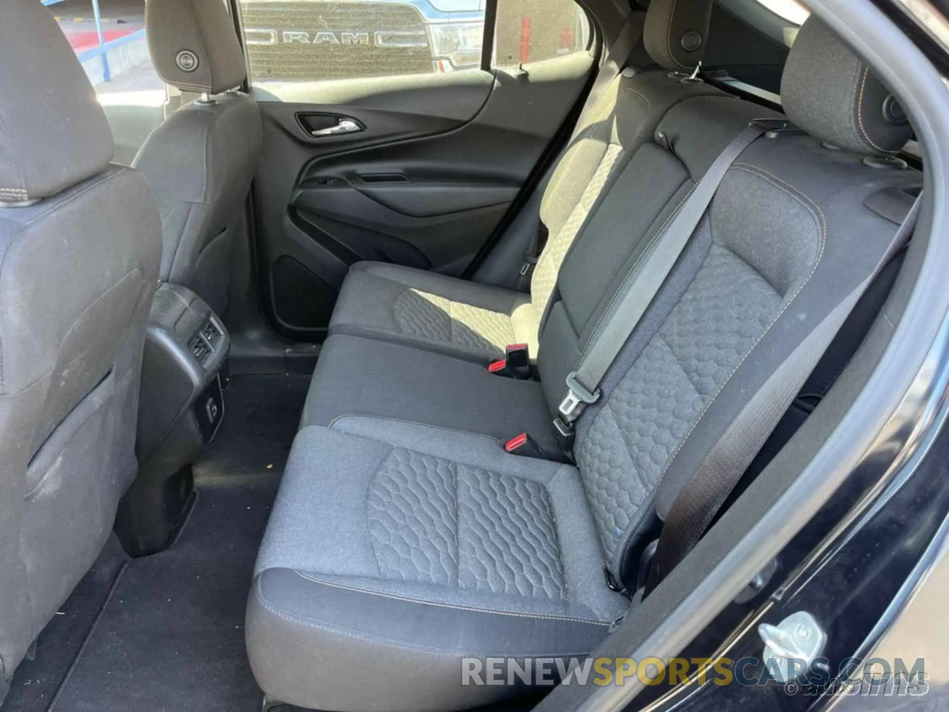 16 Фотография поврежденного автомобиля 2GNAXJEV6L6241509 CHEVROLET EQUINOX 2020