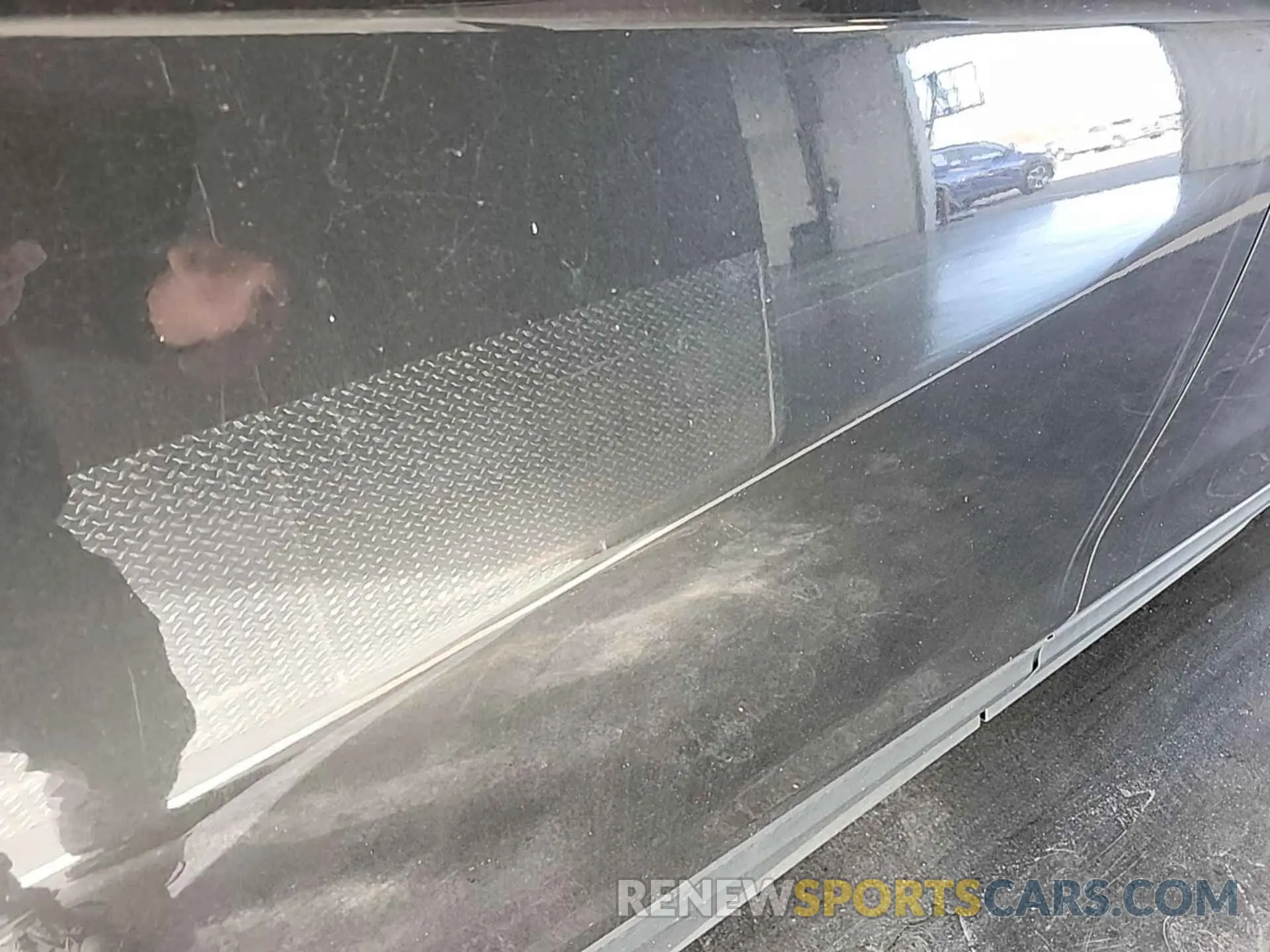 11 Photograph of a damaged car 2GNAXJEV7L6151527 CHEVROLET EQUINOX 2020