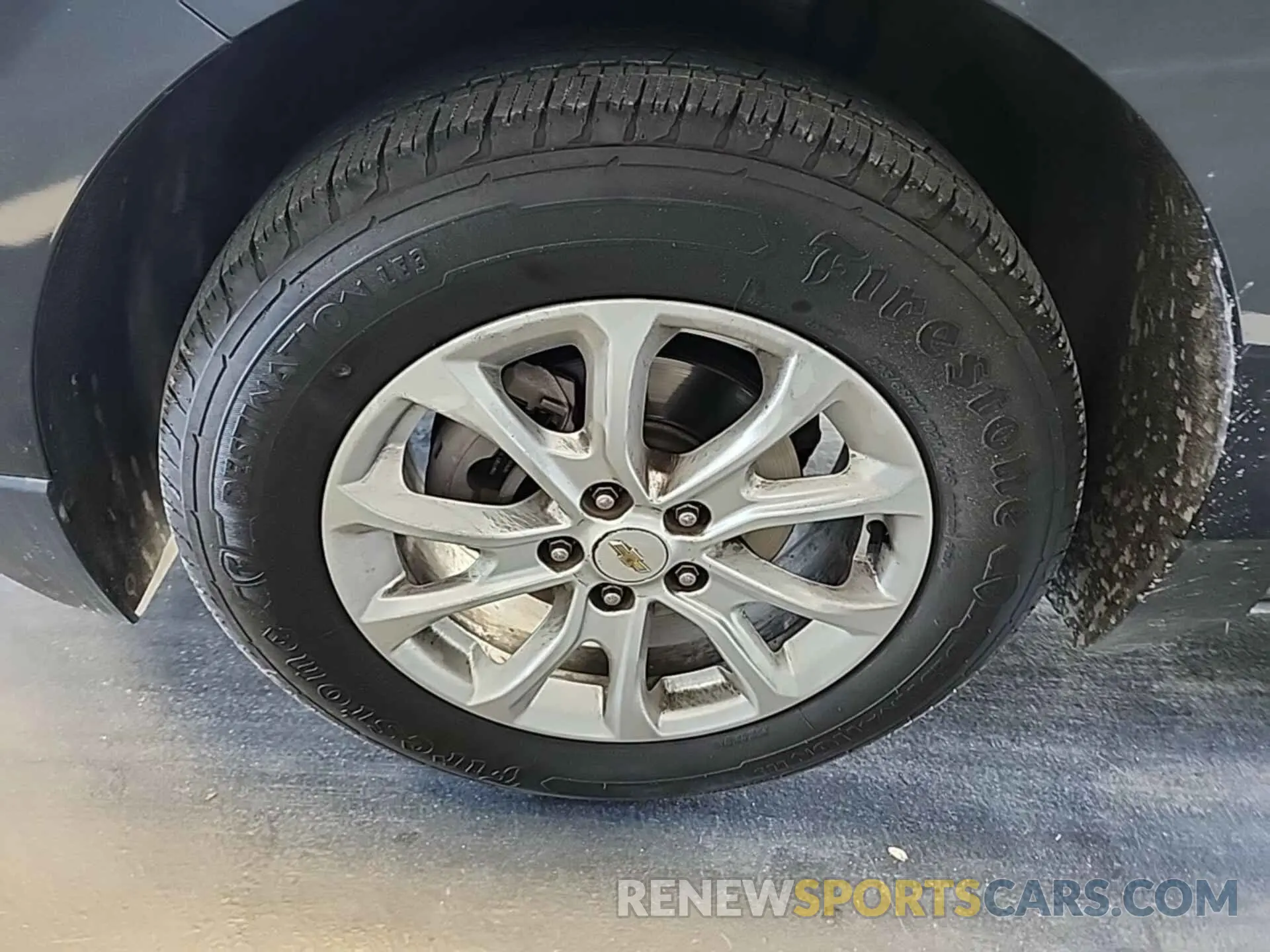 6 Photograph of a damaged car 2GNAXJEV7L6151527 CHEVROLET EQUINOX 2020
