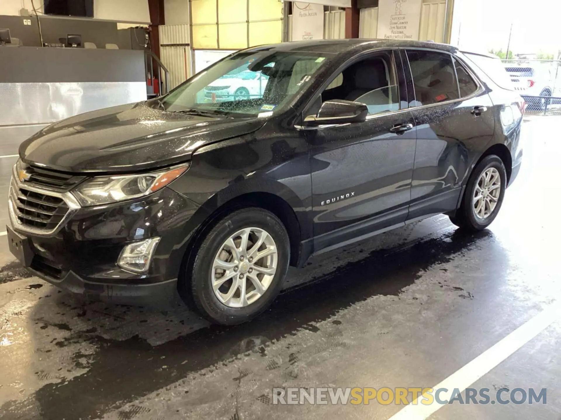 15 Photograph of a damaged car 2GNAXJEV7L6231197 CHEVROLET EQUINOX 2020