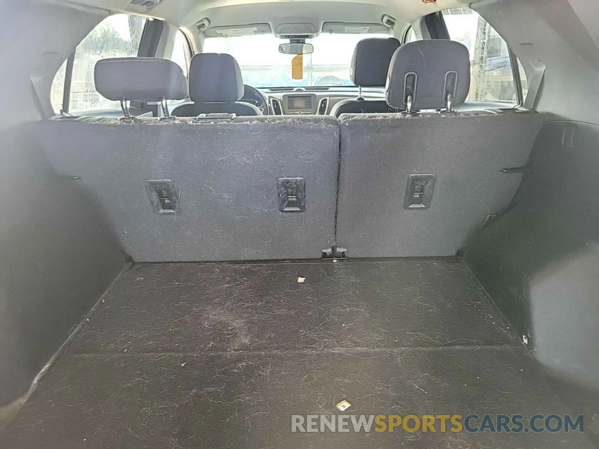 1 Photograph of a damaged car 2GNAXJEV7L6231331 CHEVROLET EQUINOX 2020