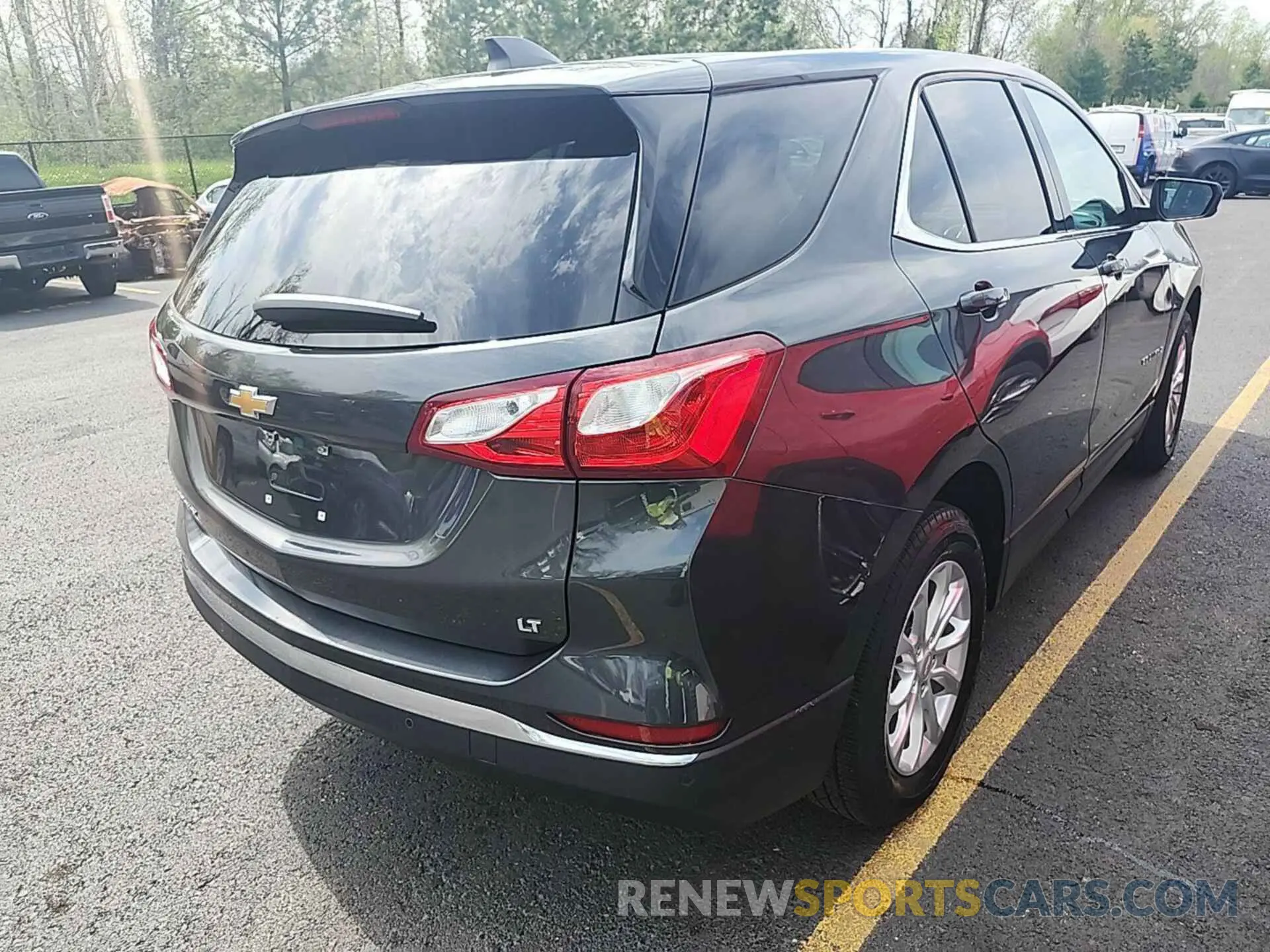 15 Photograph of a damaged car 2GNAXJEV7L6231331 CHEVROLET EQUINOX 2020