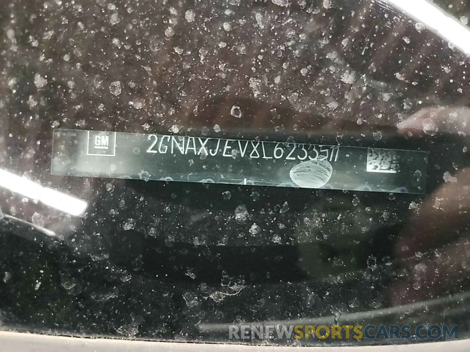26 Фотография поврежденного автомобиля 2GNAXJEV8L6233511 CHEVROLET EQUINOX 2020