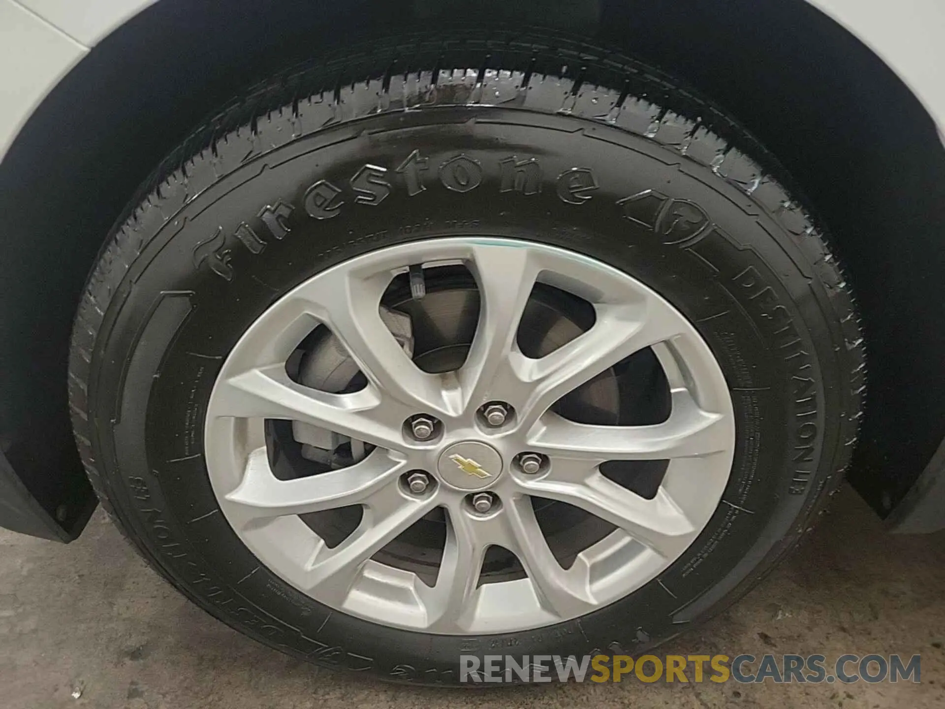 6 Фотография поврежденного автомобиля 2GNAXJEV8L6233511 CHEVROLET EQUINOX 2020