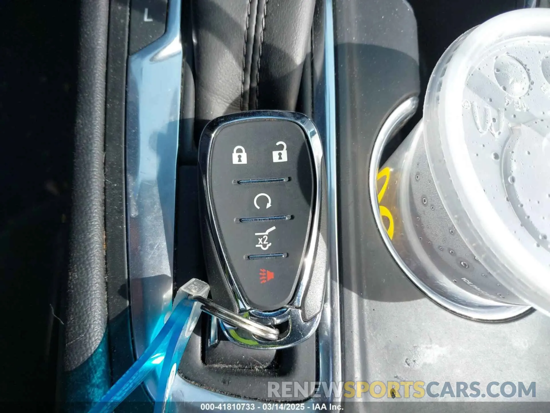 11 Photograph of a damaged car 2GNAXJEV8L6283311 CHEVROLET EQUINOX 2020