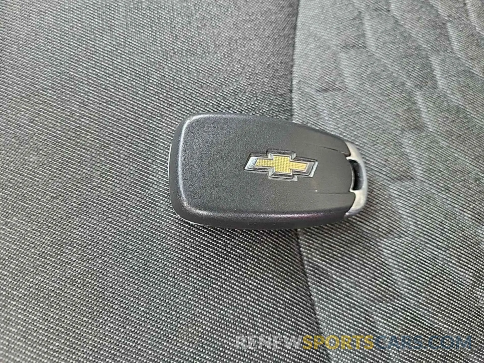 5 Photograph of a damaged car 2GNAXJEV9L6231587 CHEVROLET EQUINOX 2020