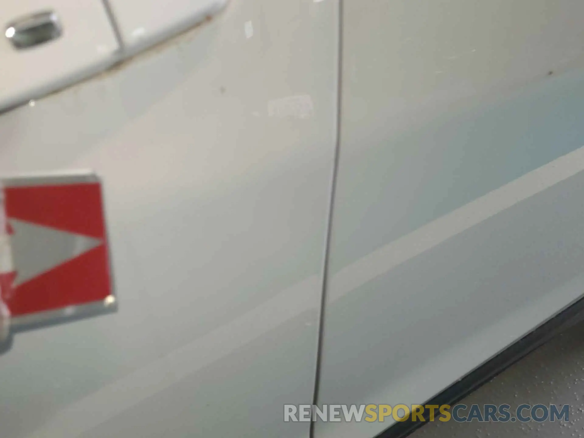 1 Photograph of a damaged car 2GNAXJEVXL6154776 CHEVROLET EQUINOX 2020