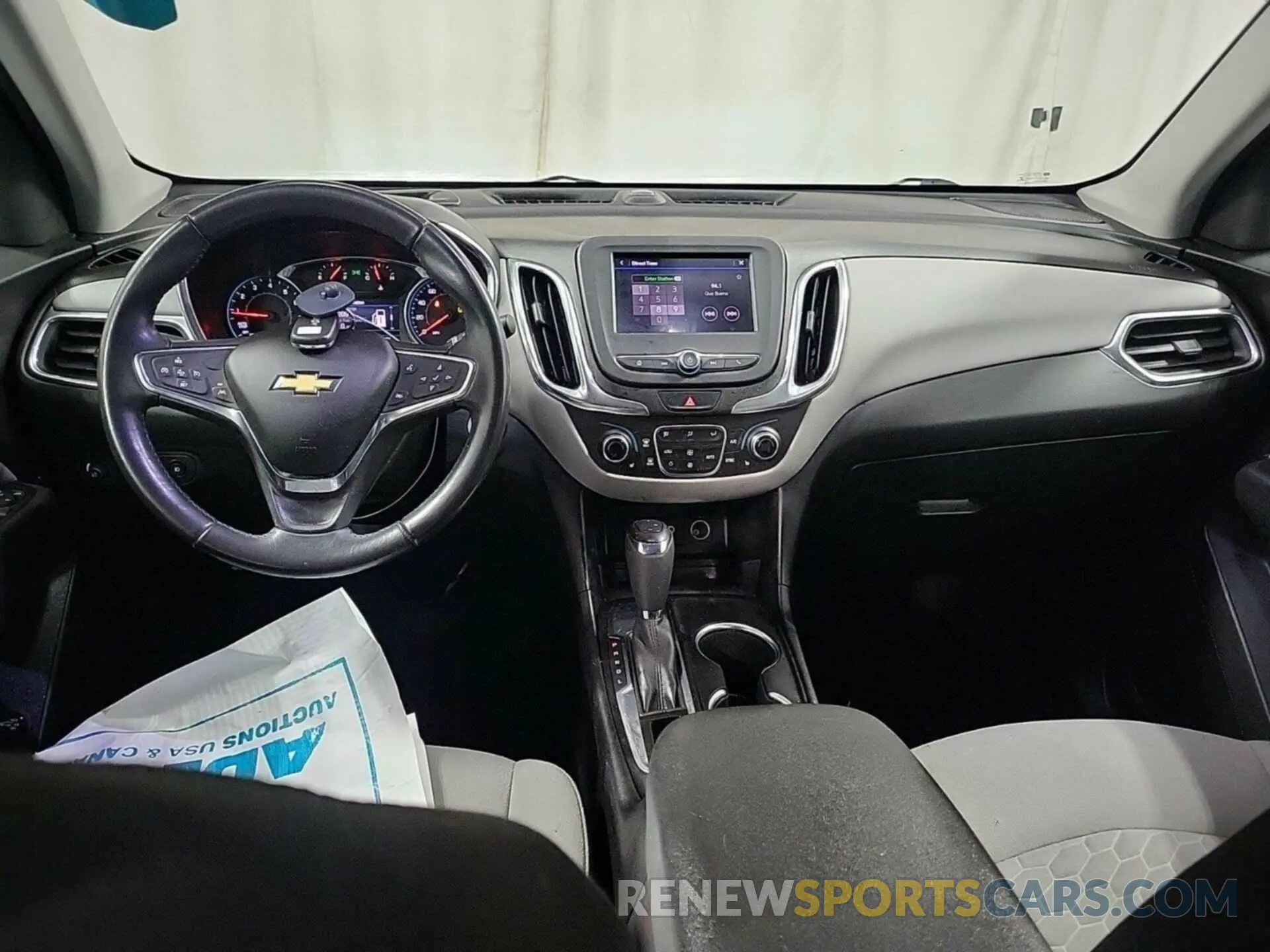 25 Photograph of a damaged car 2GNAXJEVXL6154776 CHEVROLET EQUINOX 2020