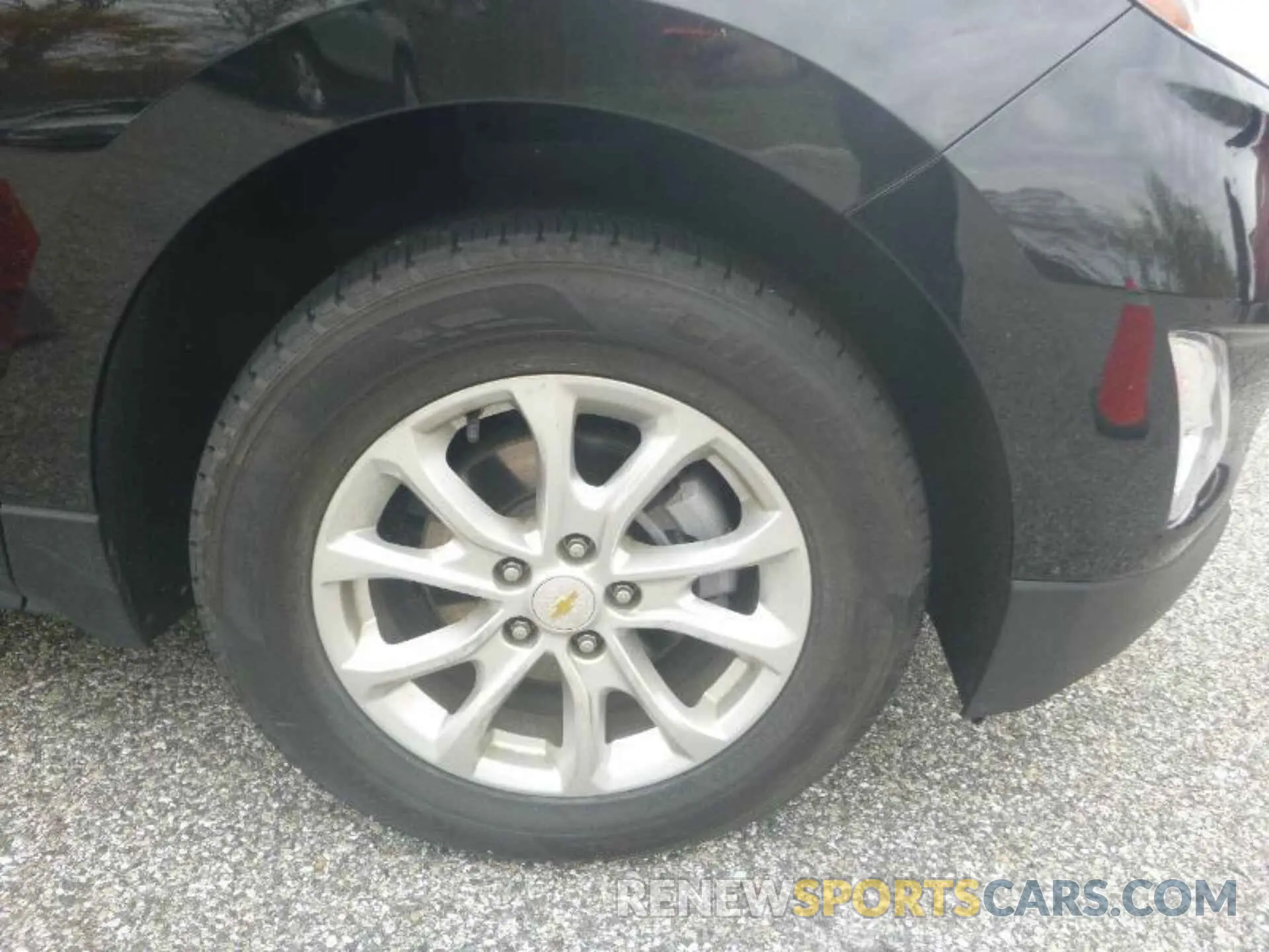 6 Photograph of a damaged car 2GNAXJEVXL6231226 CHEVROLET EQUINOX 2020