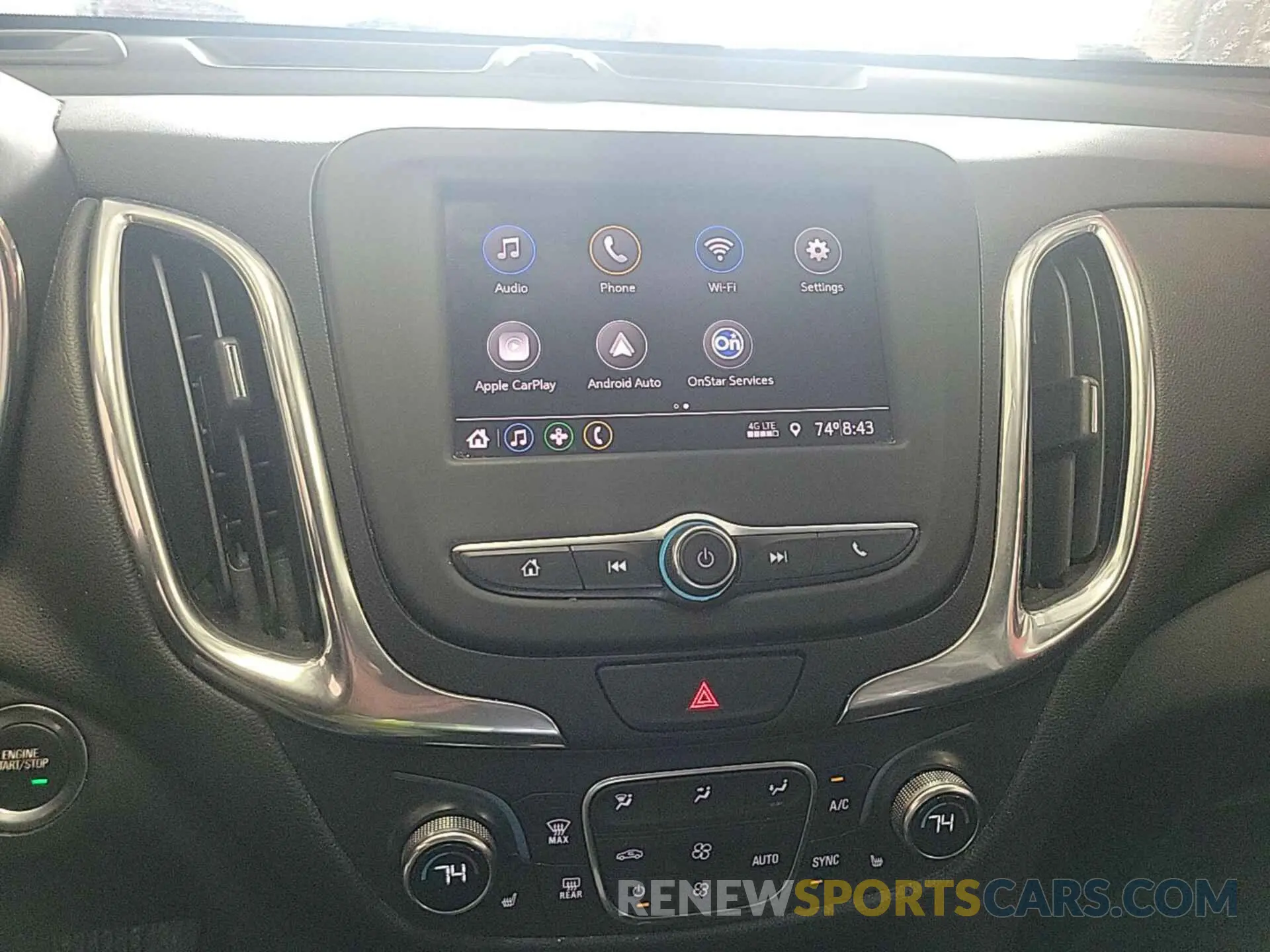25 Photograph of a damaged car 2GNAXJEVXL6232926 CHEVROLET EQUINOX 2020