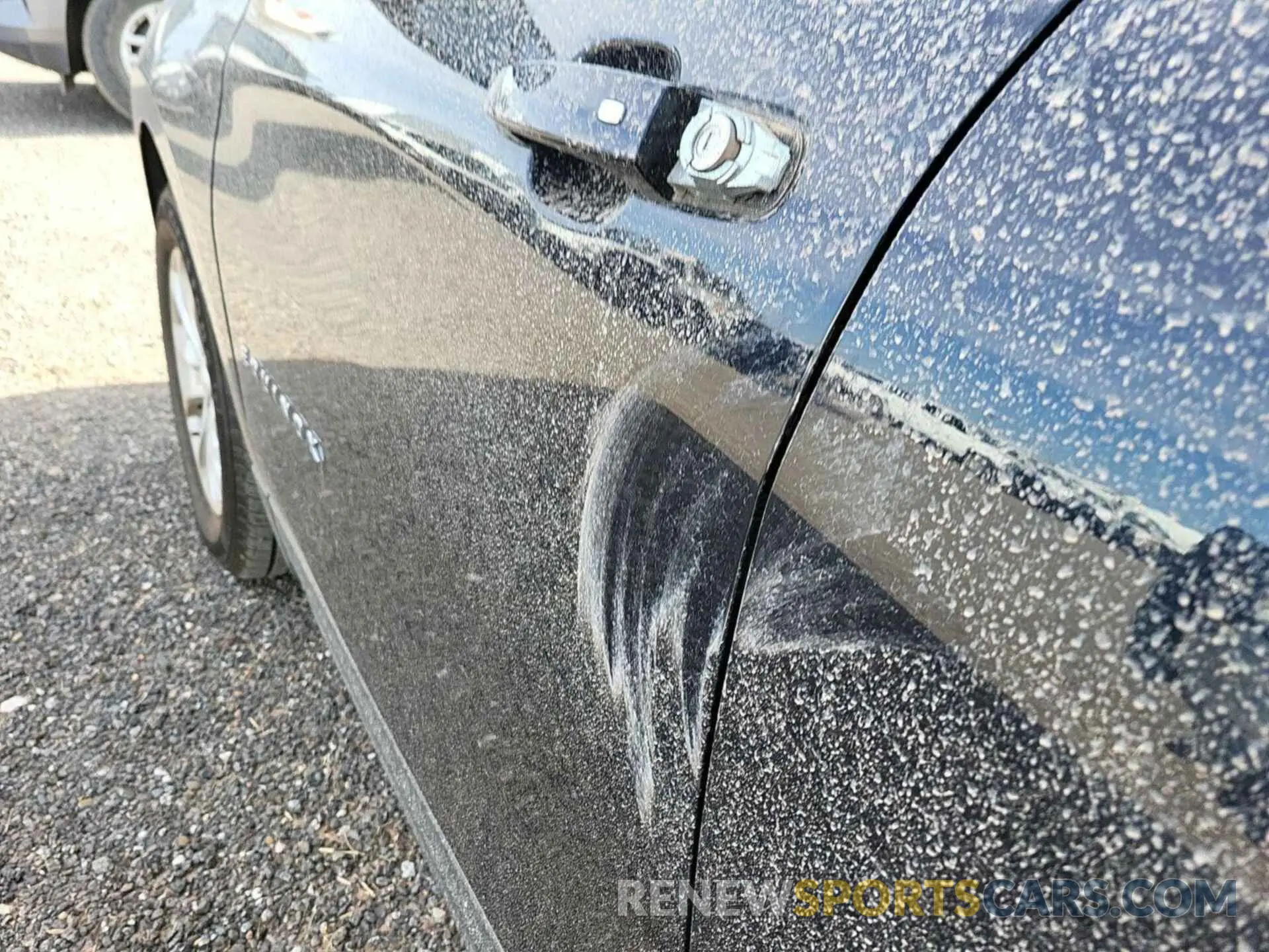 3 Photograph of a damaged car 2GNAXJEVXL6237169 CHEVROLET EQUINOX 2020
