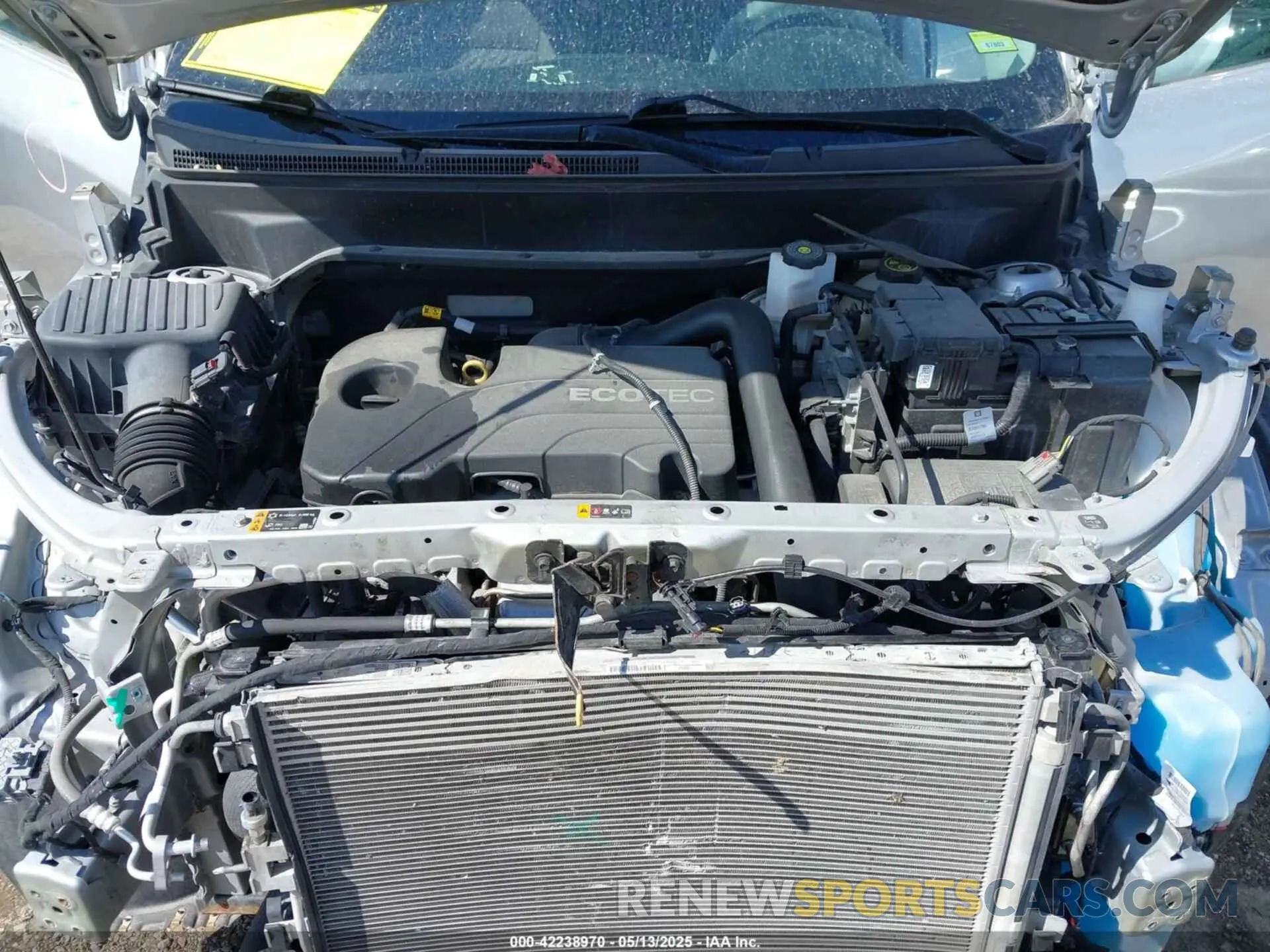 10 Photograph of a damaged car 2GNAXJEVXL6259463 CHEVROLET EQUINOX 2020