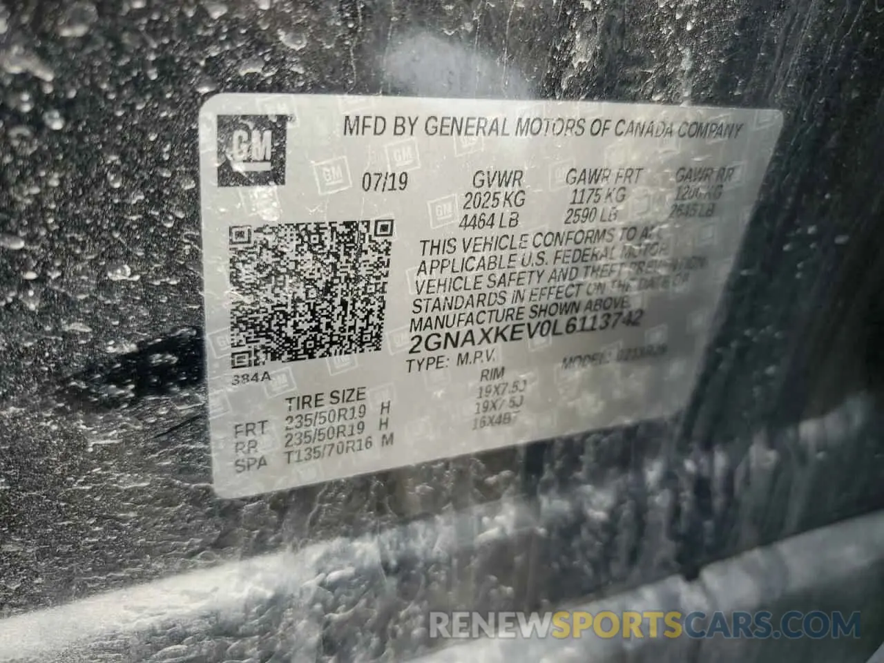 13 Photograph of a damaged car 2GNAXKEV0L6113742 CHEVROLET EQUINOX 2020