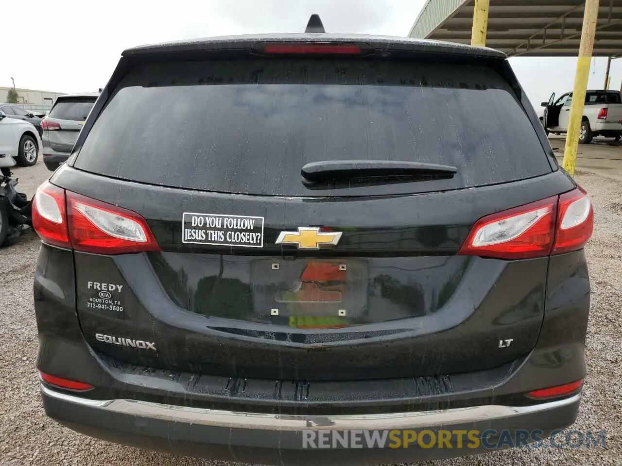 6 Photograph of a damaged car 2GNAXKEV0L6223125 CHEVROLET EQUINOX 2020
