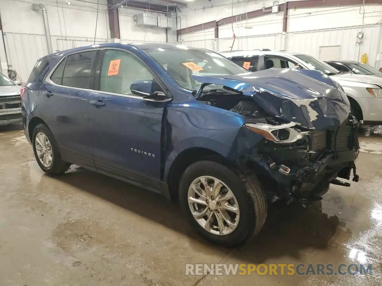 4 Фотография поврежденного автомобиля 2GNAXKEV1L6126273 CHEVROLET EQUINOX 2020