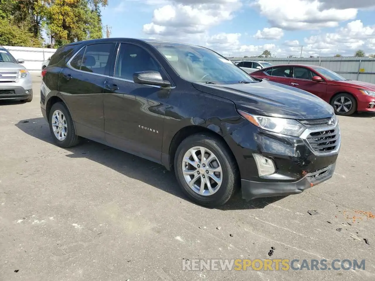 4 Photograph of a damaged car 2GNAXKEV1L6217625 CHEVROLET EQUINOX 2020