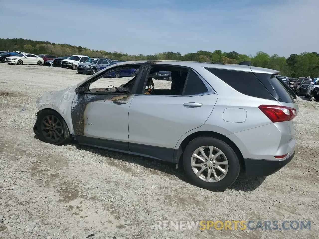 2 Photograph of a damaged car 2GNAXKEV2L6226107 CHEVROLET EQUINOX 2020