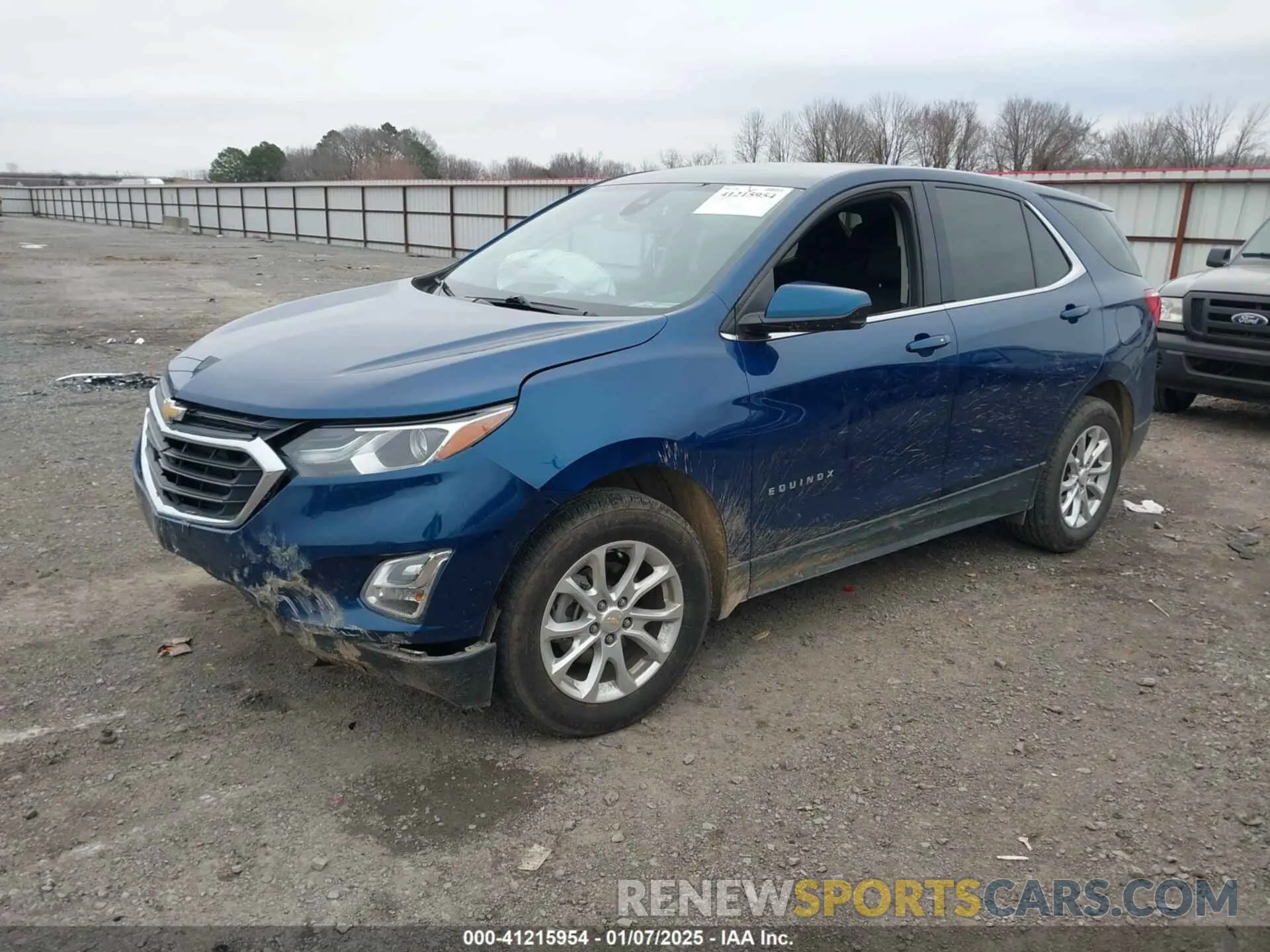 2 Фотография поврежденного автомобиля 2GNAXKEV3L6172042 CHEVROLET EQUINOX 2020