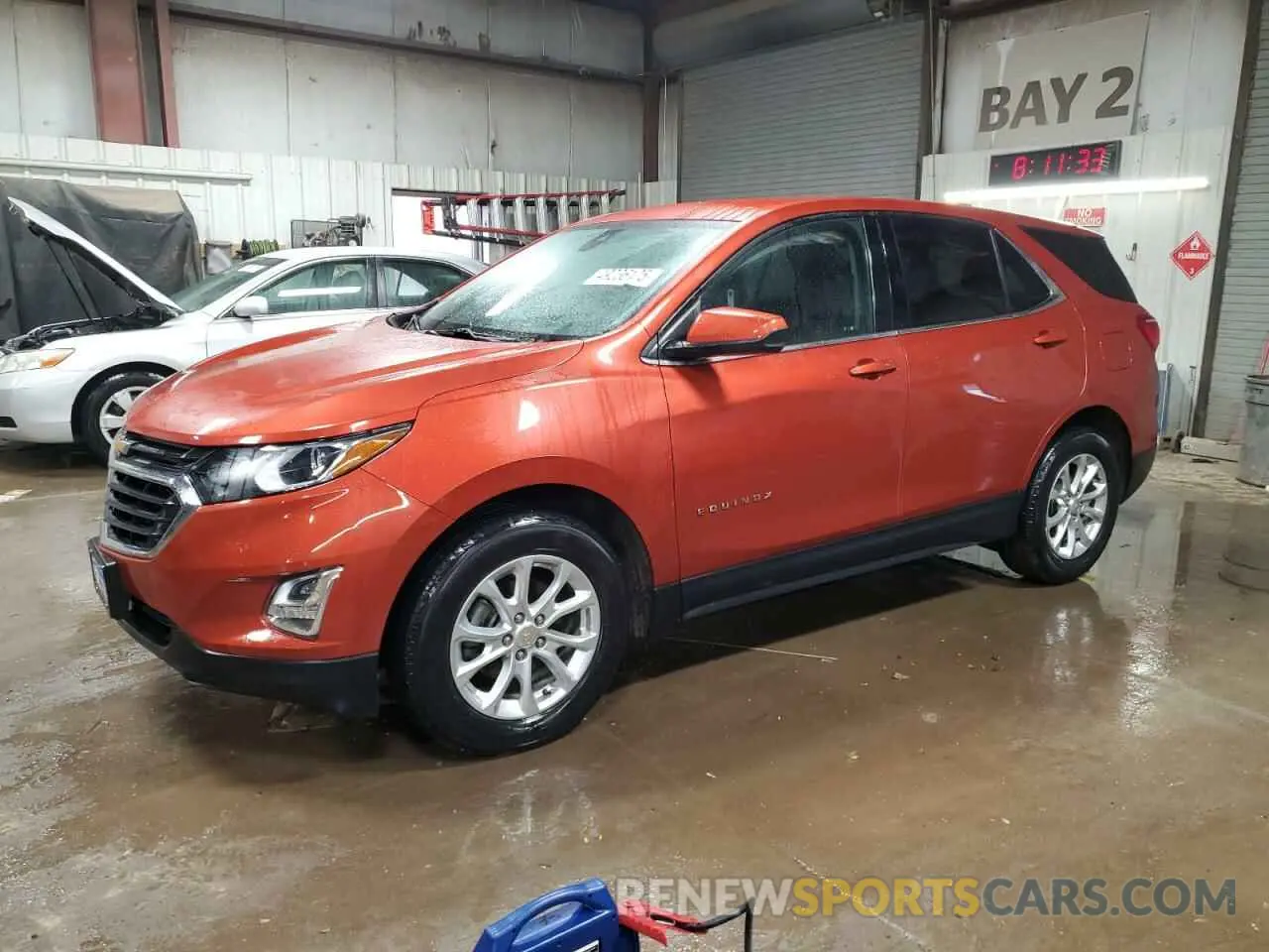 1 Photograph of a damaged car 2GNAXKEV3L6216203 CHEVROLET EQUINOX 2020