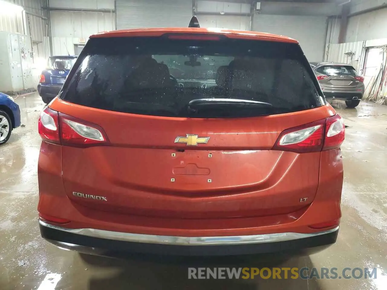 6 Photograph of a damaged car 2GNAXKEV3L6216203 CHEVROLET EQUINOX 2020