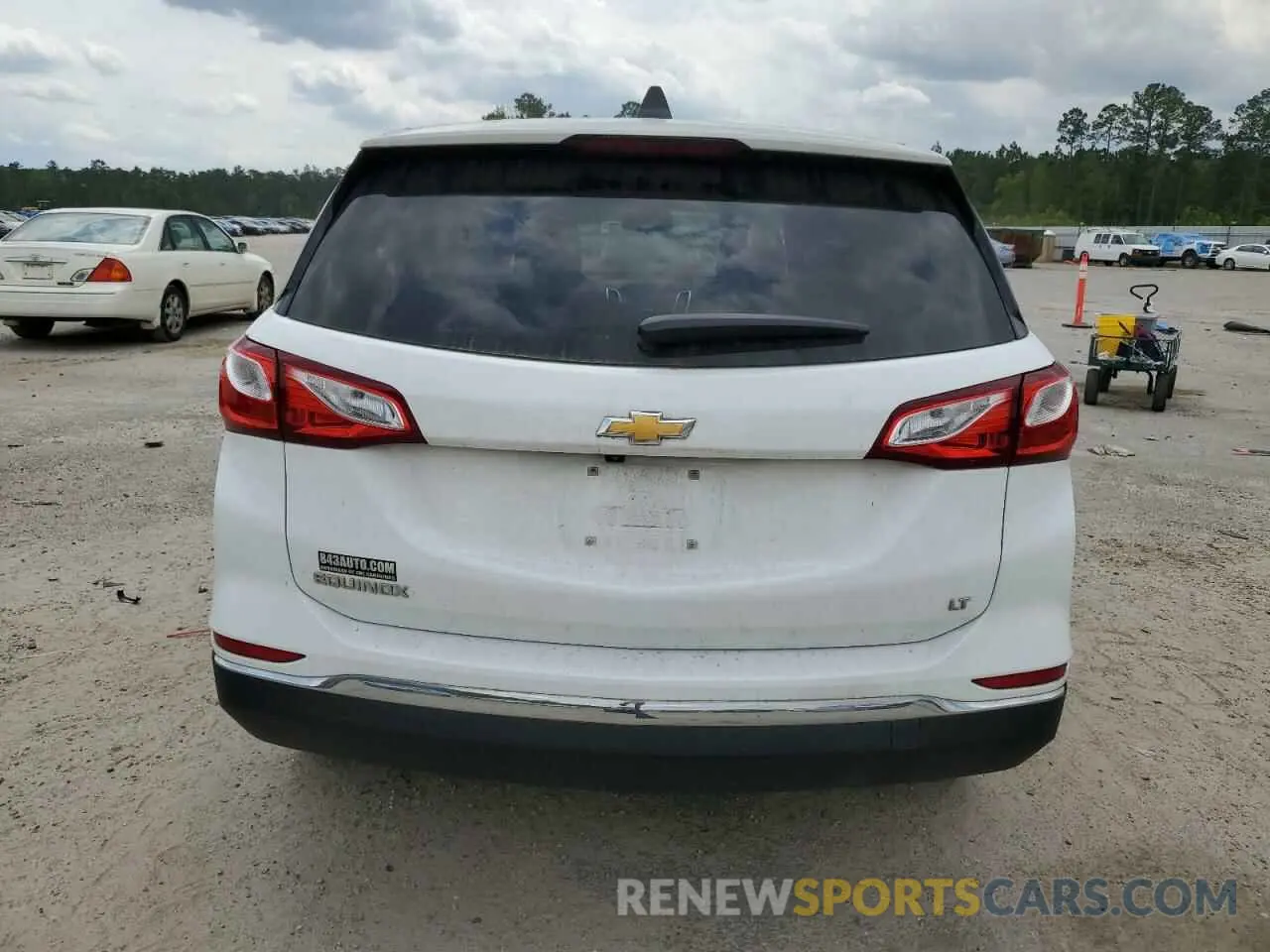 6 Фотография поврежденного автомобиля 2GNAXKEV4L6181221 CHEVROLET EQUINOX 2020